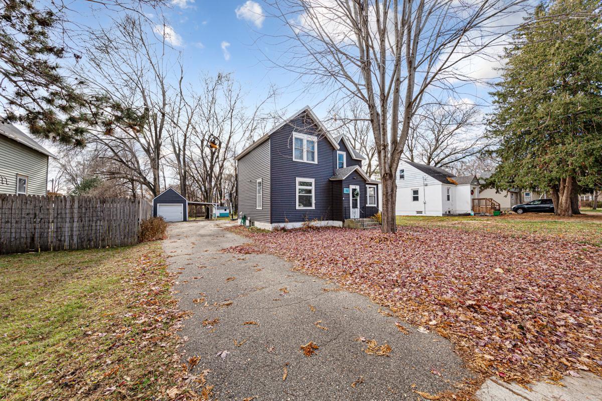 15 14th Street NE — photo
