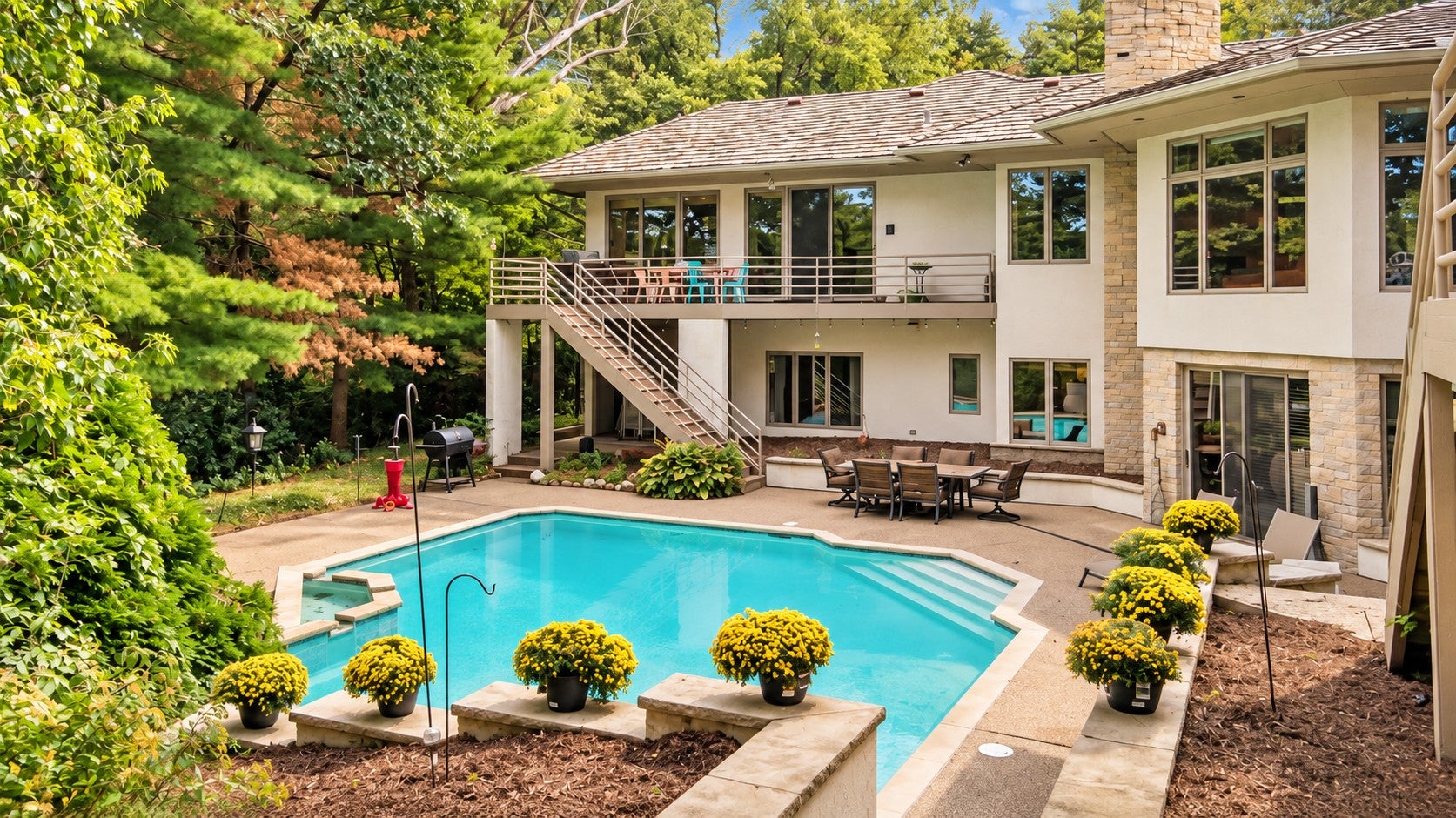 15300 Wild Wings — photo