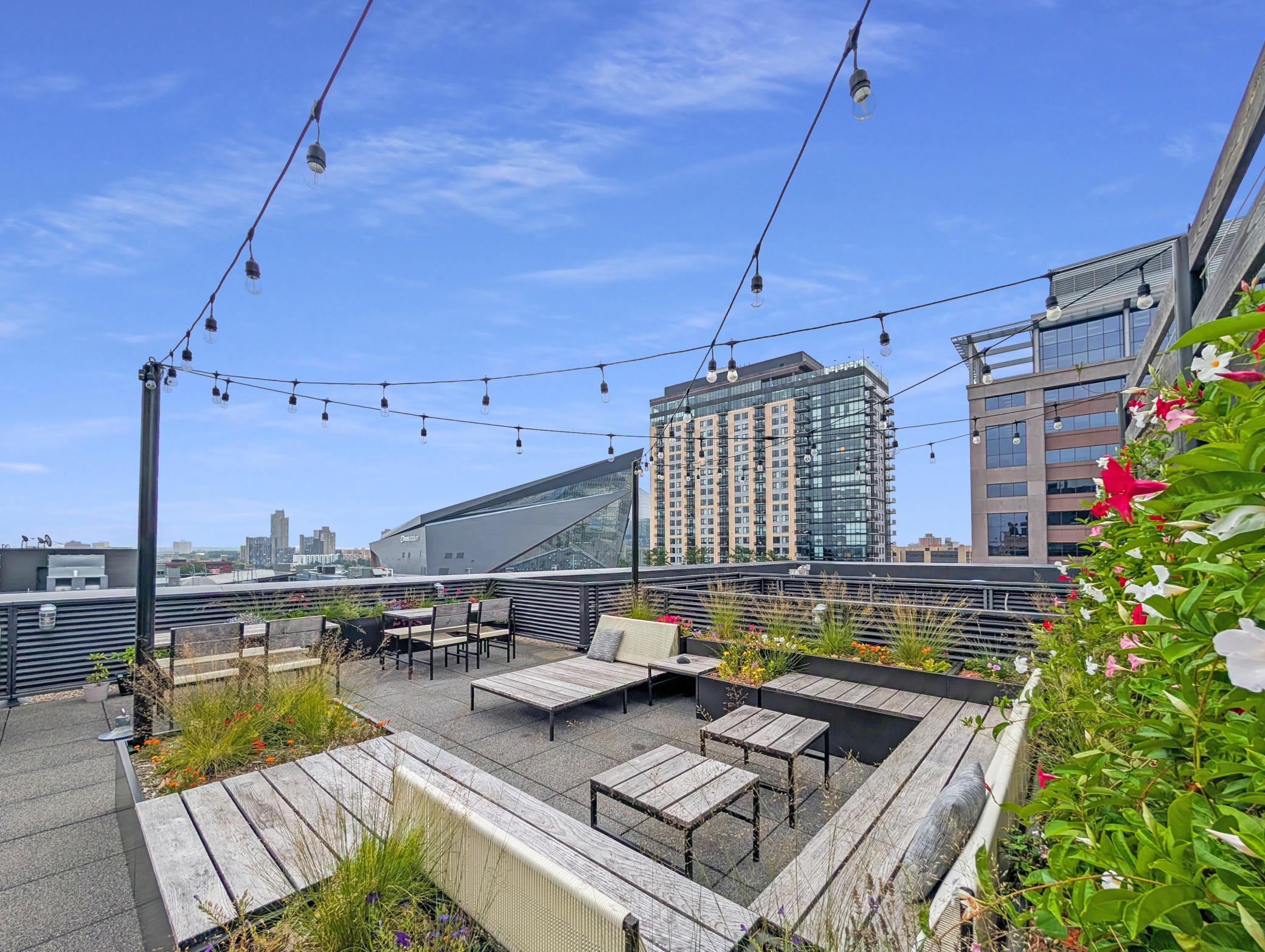 250 Park Avenue 614 — photo