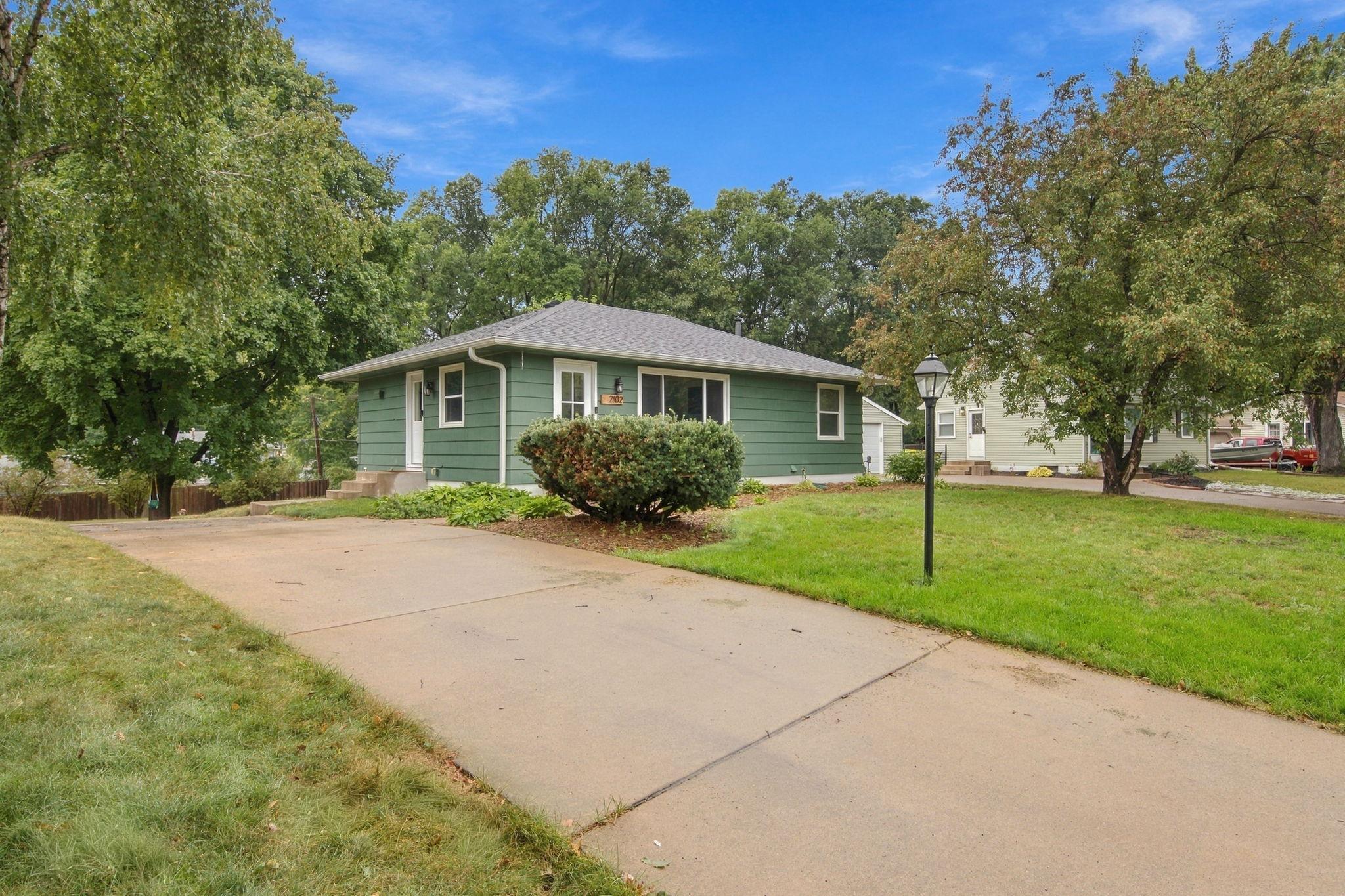 2102 Opal Drive — photo