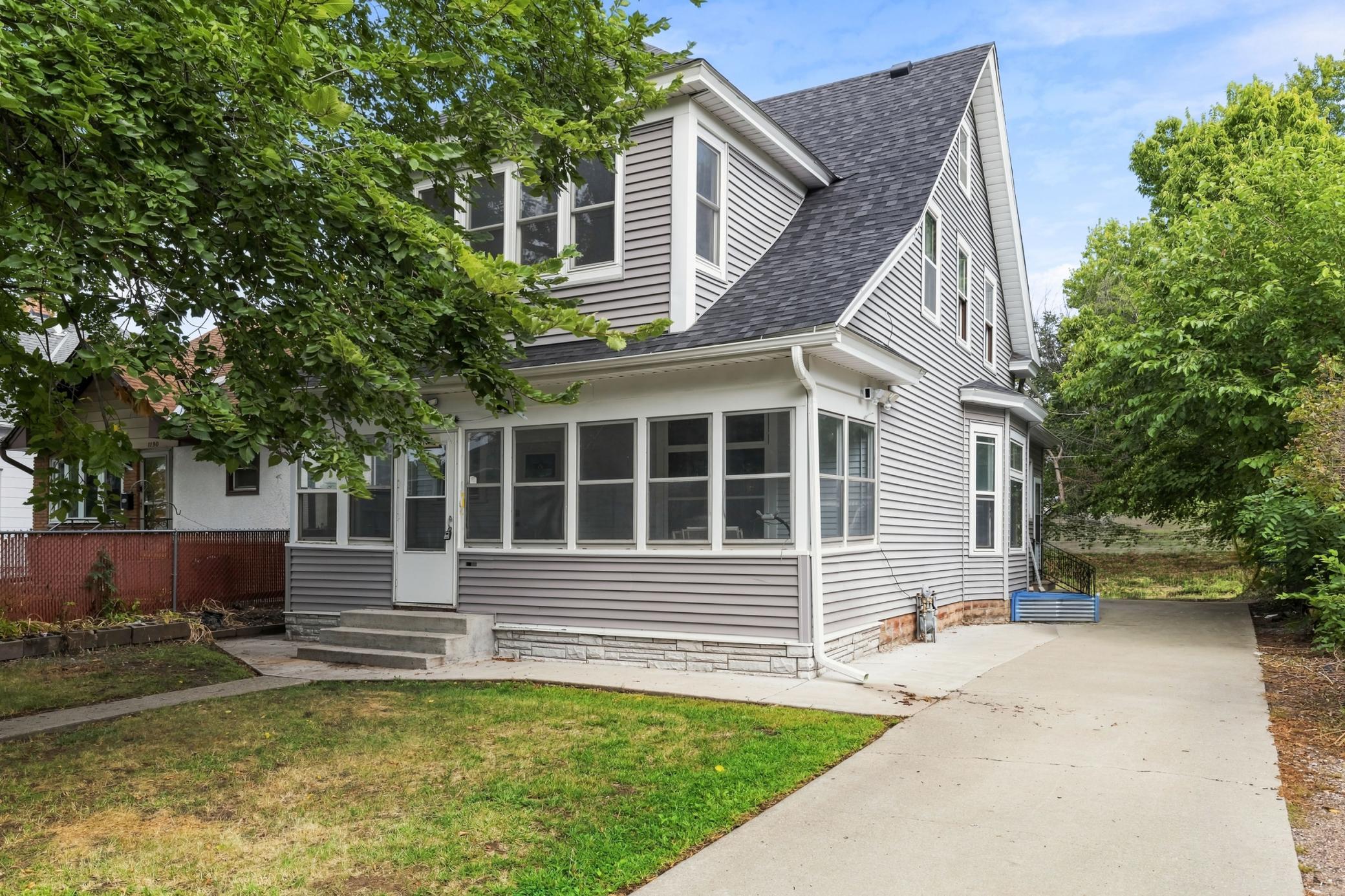 1184 Jessie Street — photo