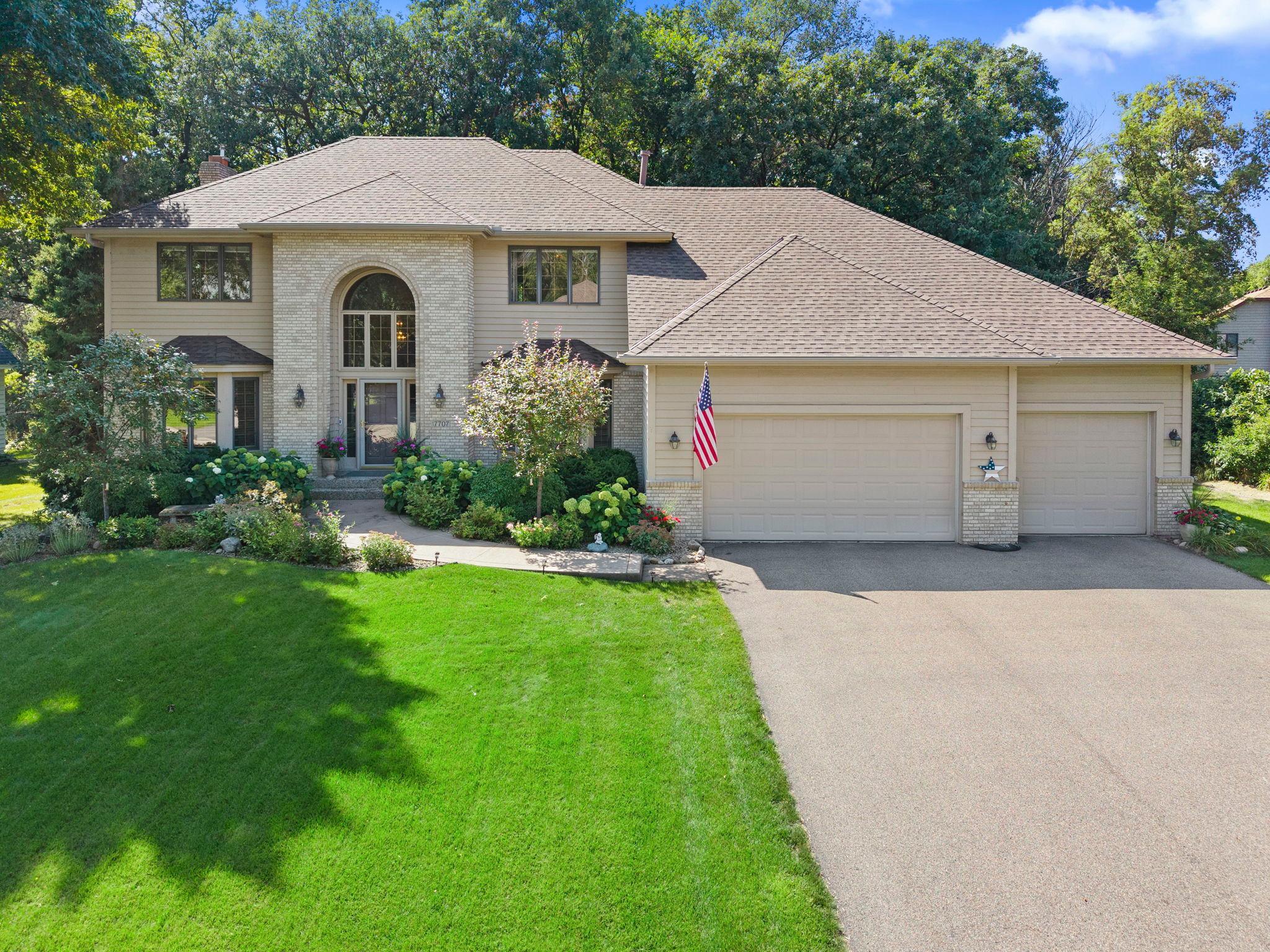 17707 Kingsbury Circle — photo