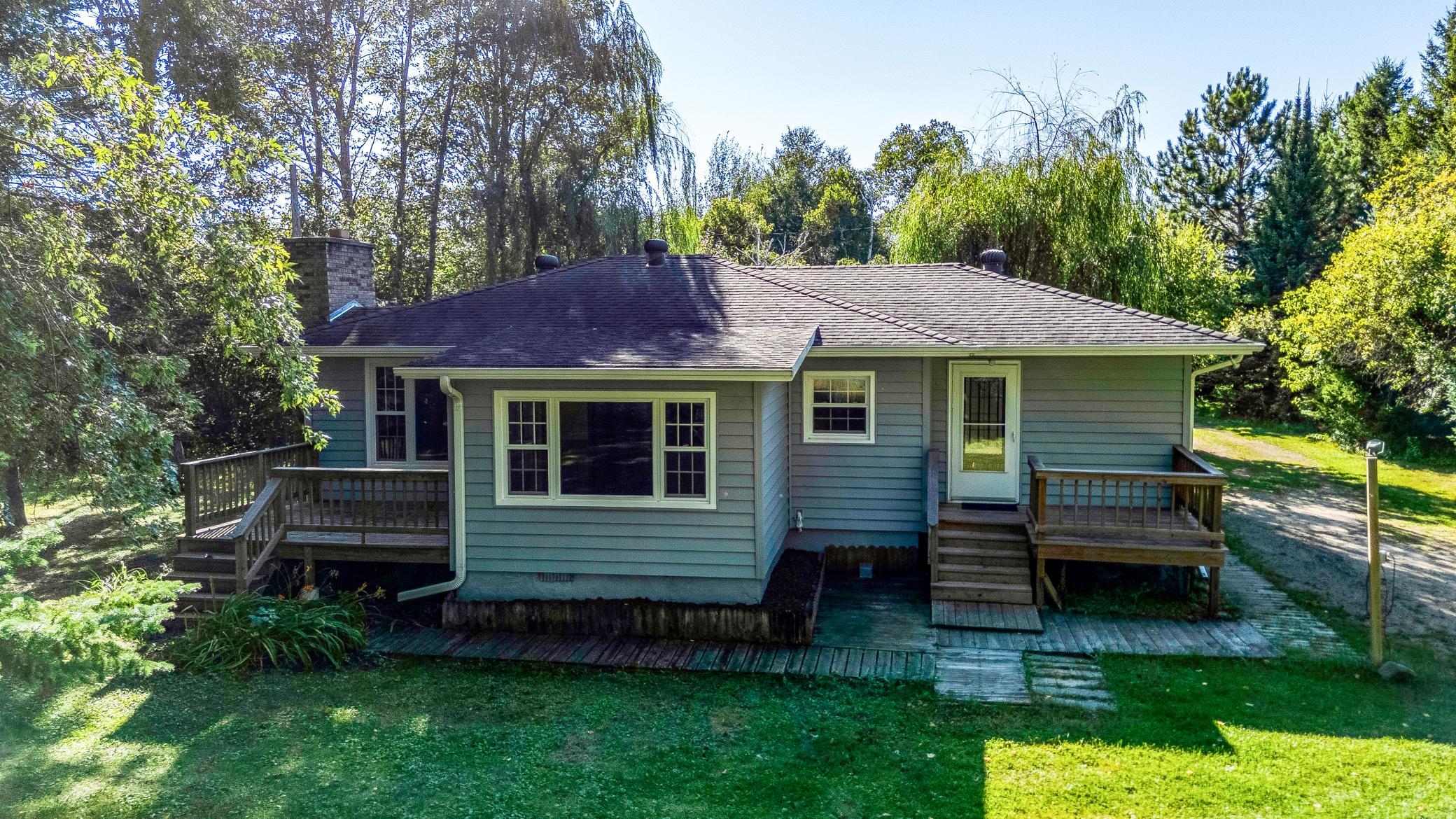 16902 Skyview Drive NW — photo