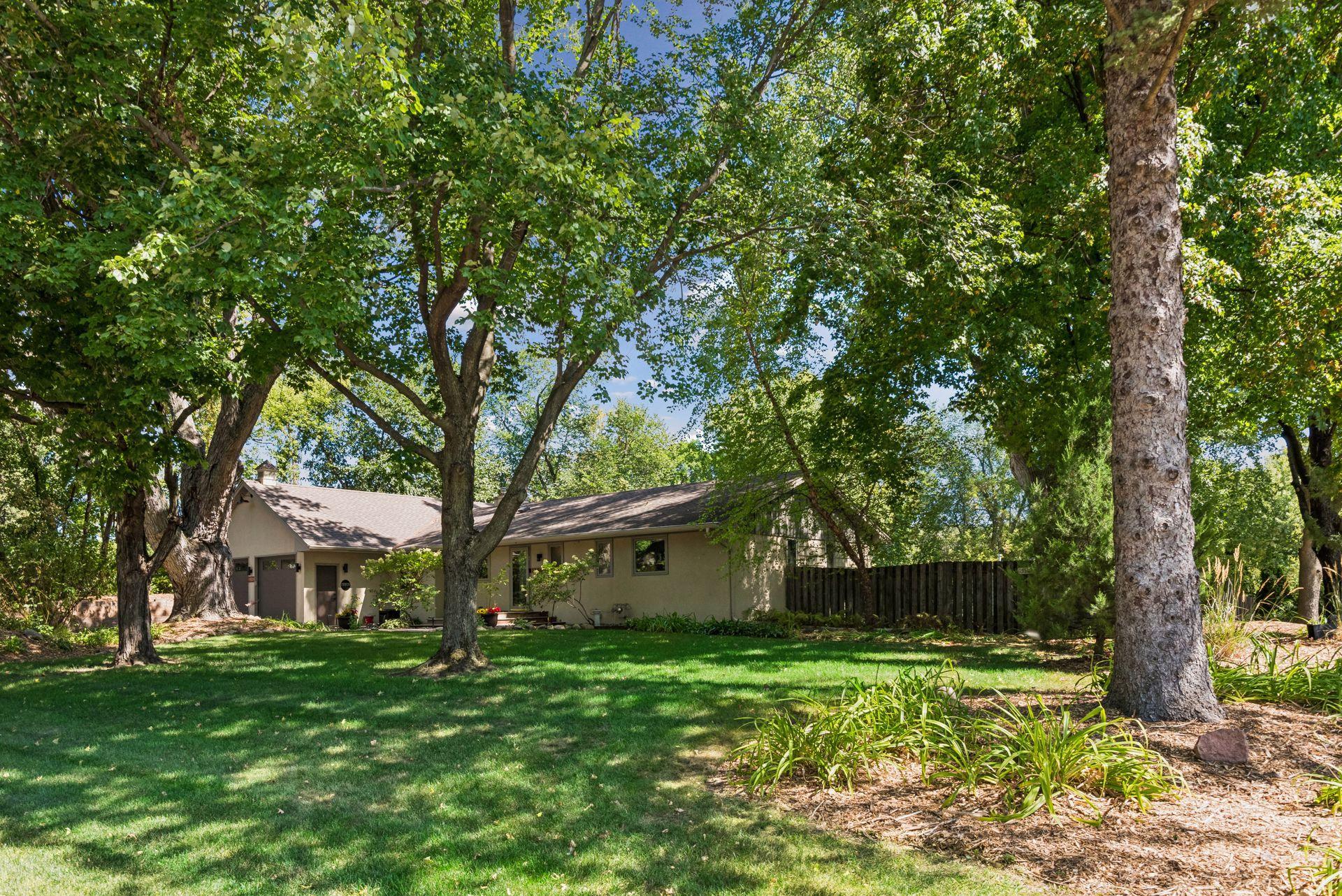 15509 Holdridge Road E — photo