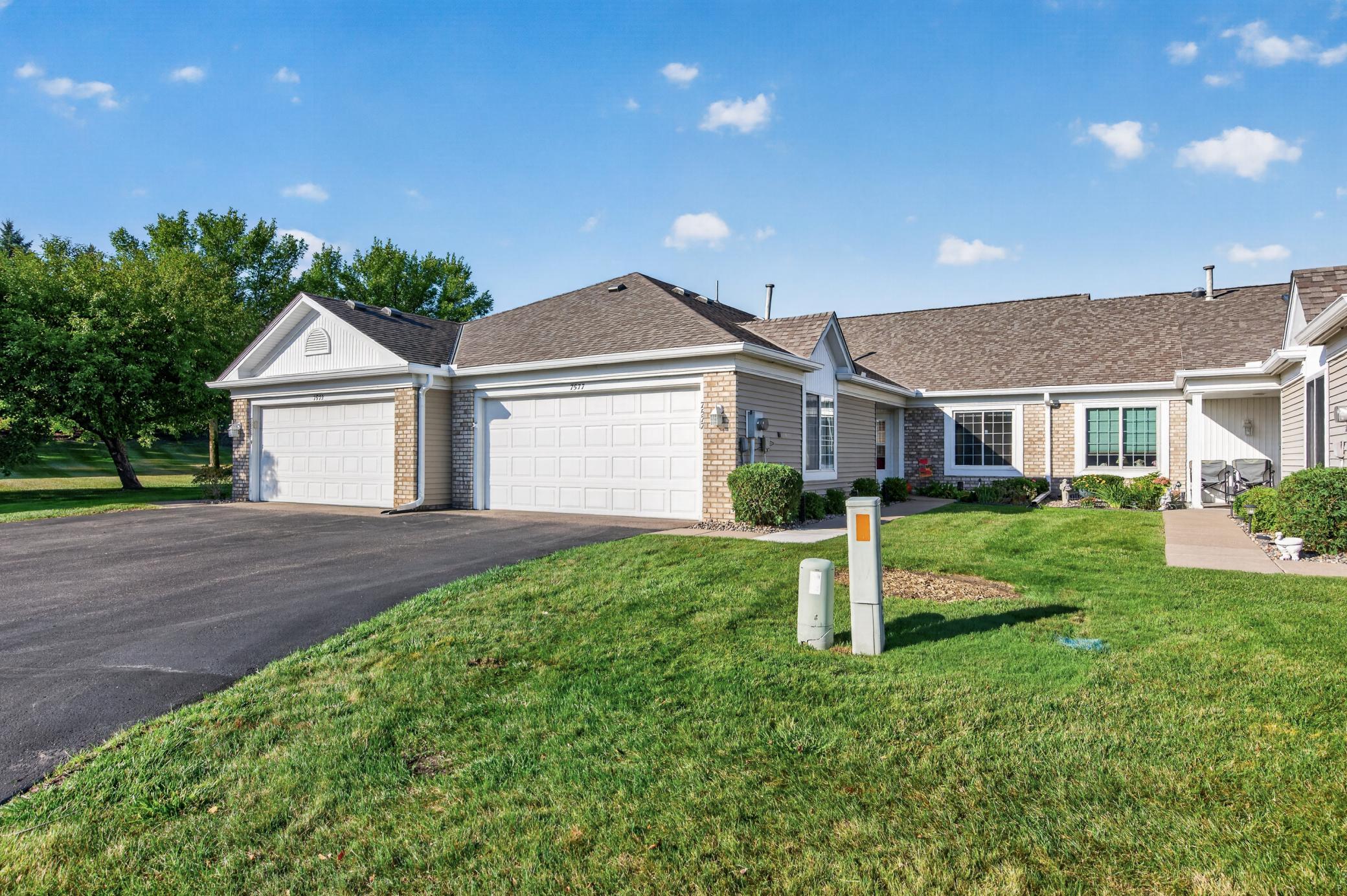7577 Ojibway Park Court — photo