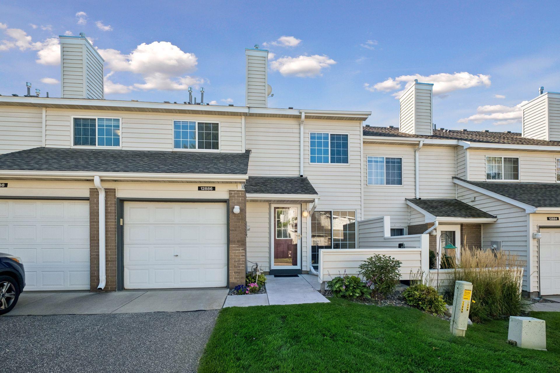 12886 Echo Lane — photo