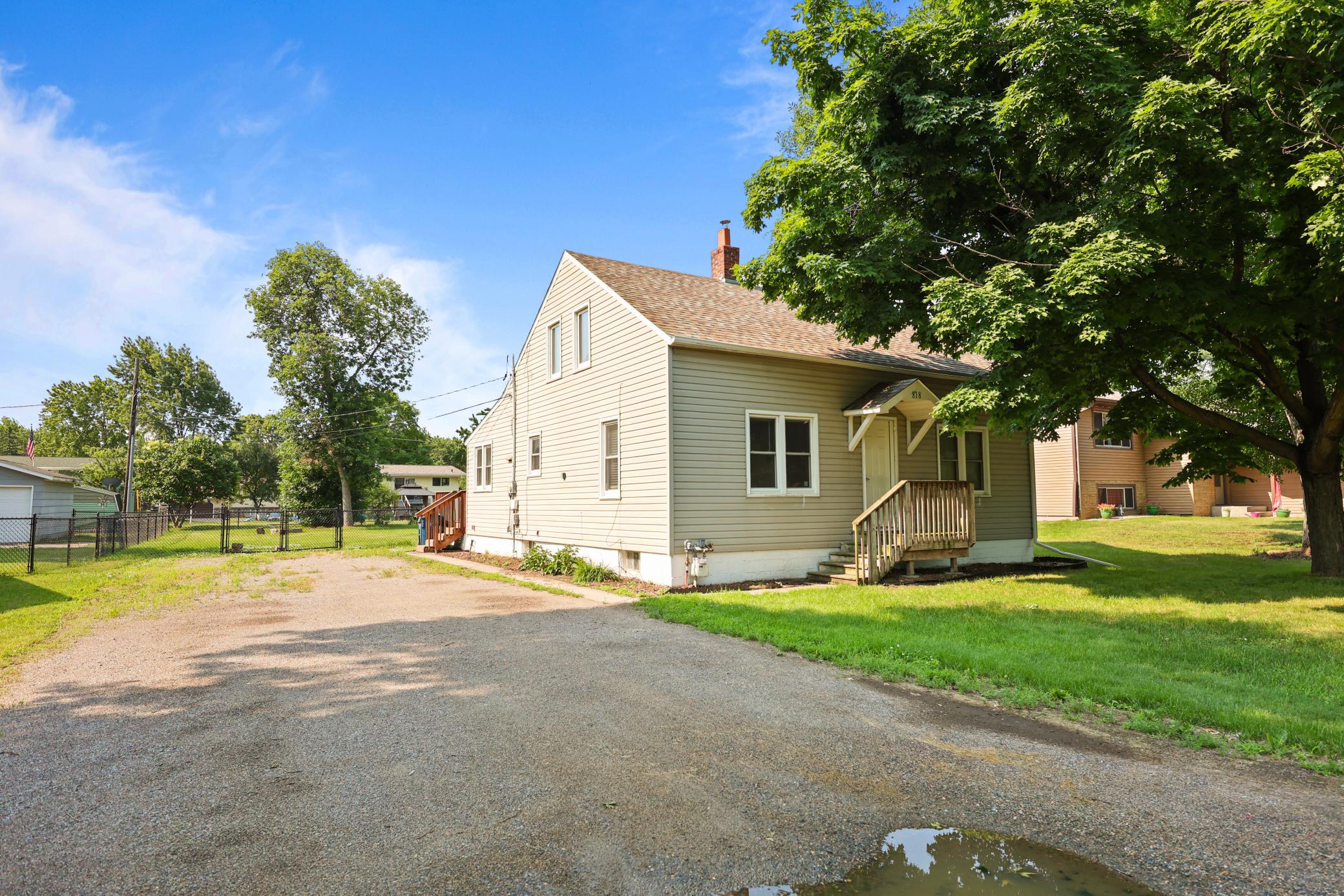 818 E Minnesota Street — photo
