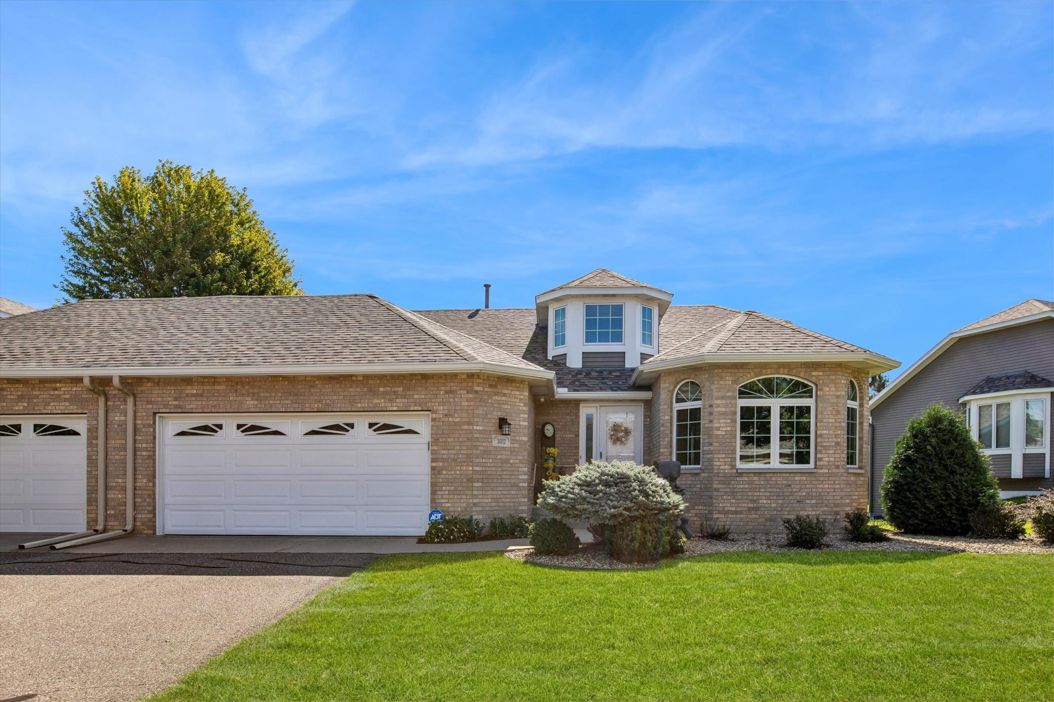 3012 Highpointe Curve — photo