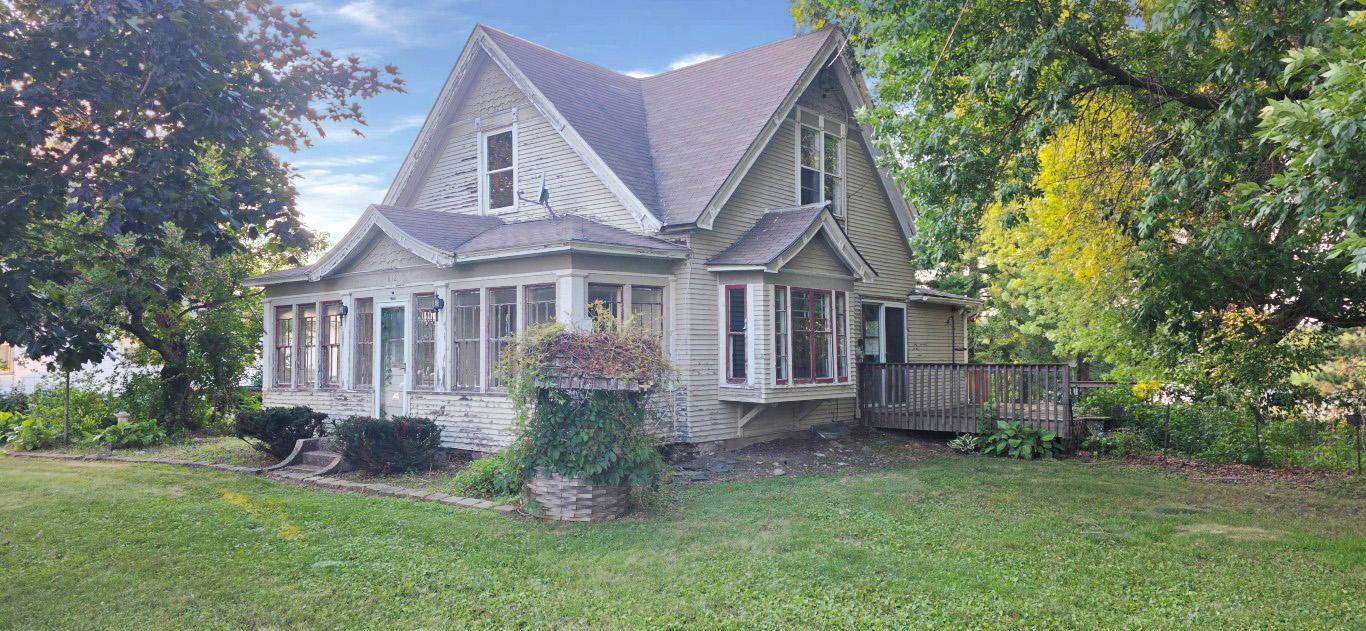 812 Maple Avenue E, Mora, MN 55051 — photo 2