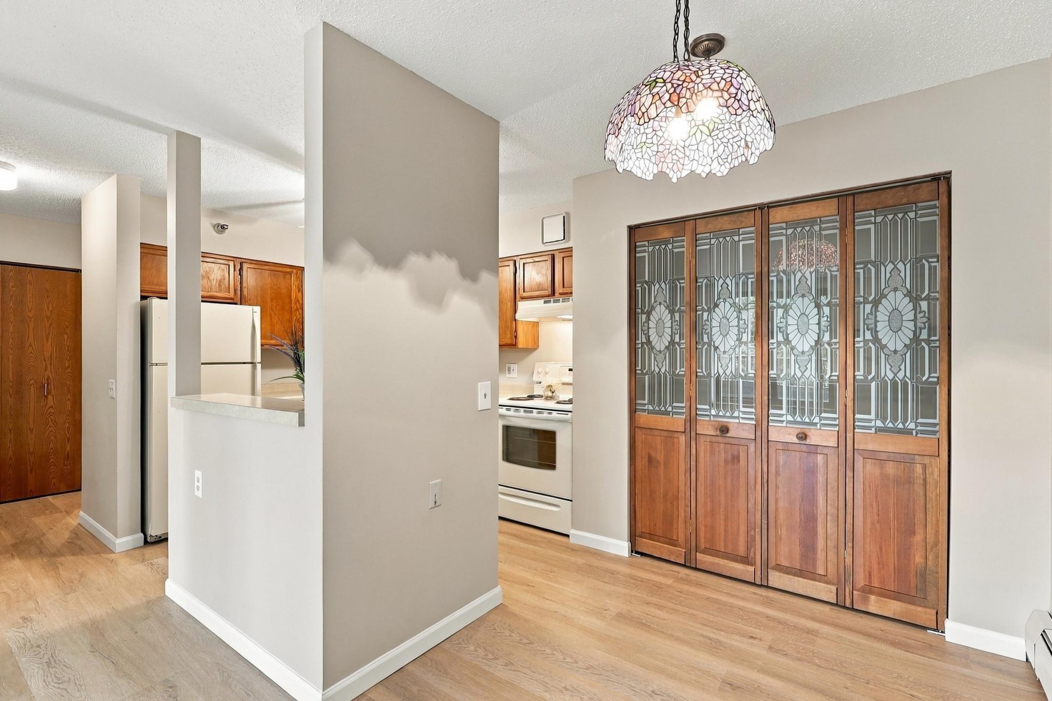 7600 Golden Valley Road 316 — photo