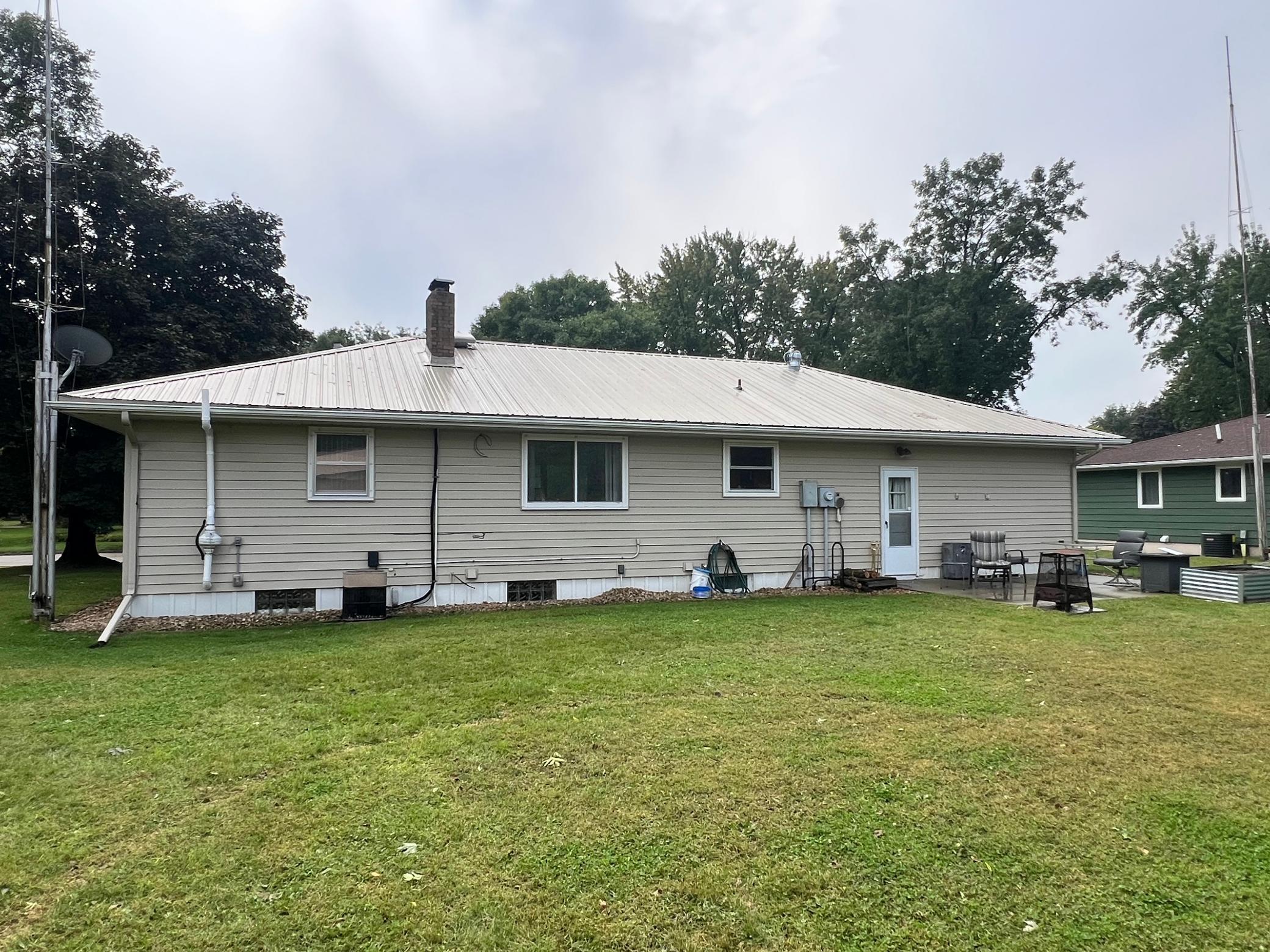 537 E Ronning Avenue, Appleton, MN 56208
