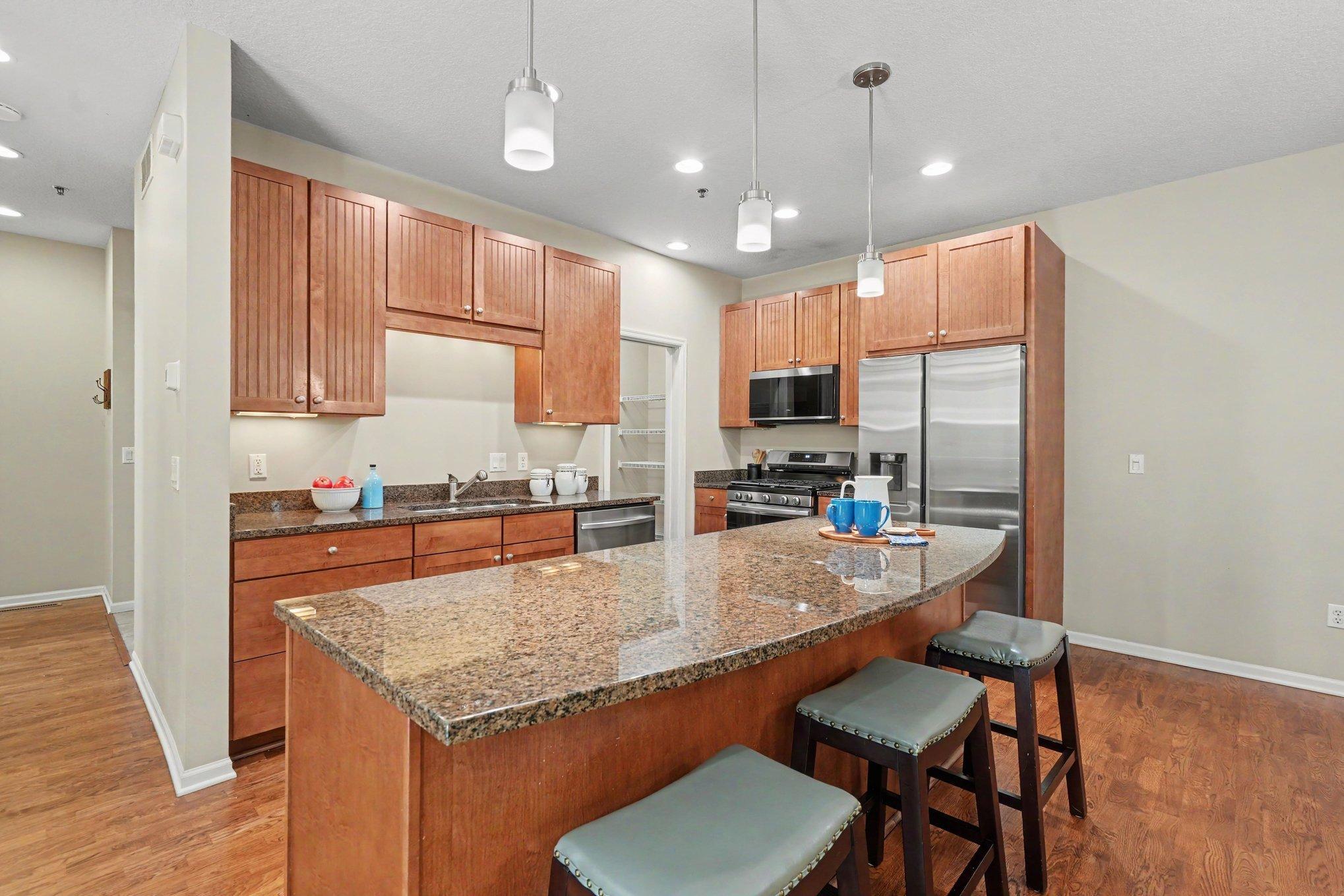 17820 Valley Cove Court — photo