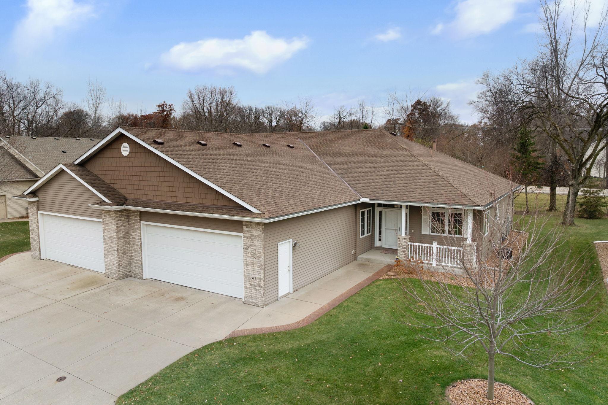 1985 Raspberry Ridge Place NE, Owatonna, MN 55060