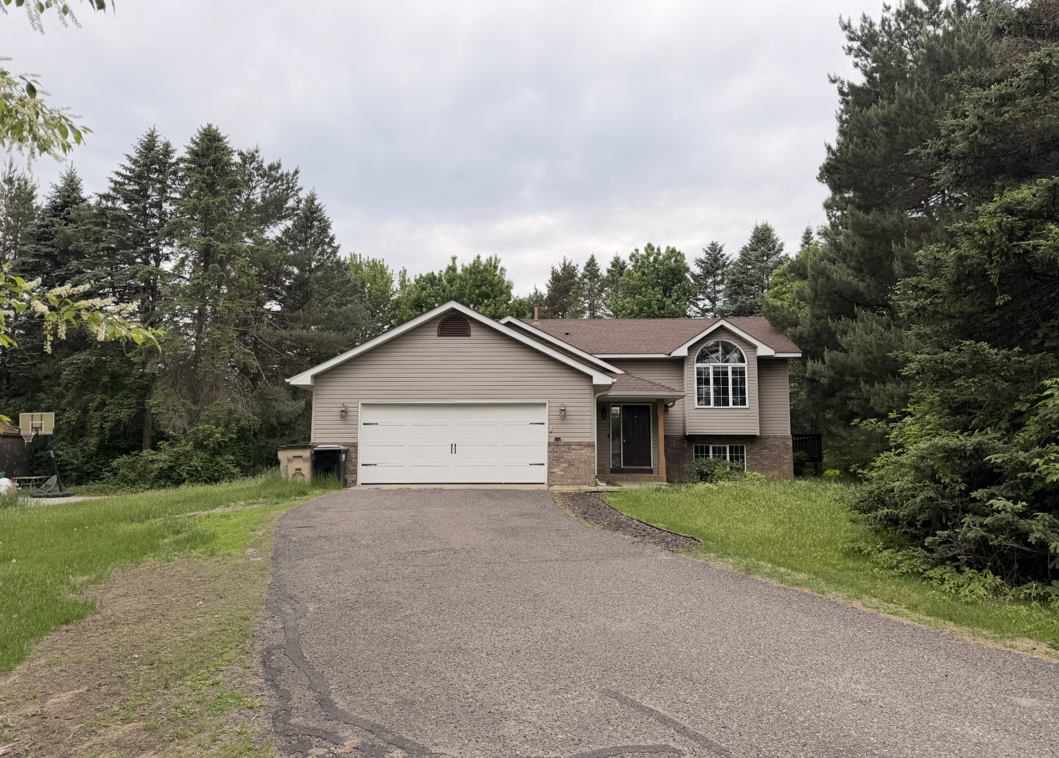 13310 Lake Place Road — photo