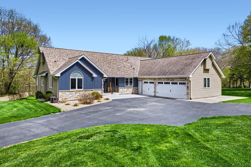 18130 Robinson Circle — photo
