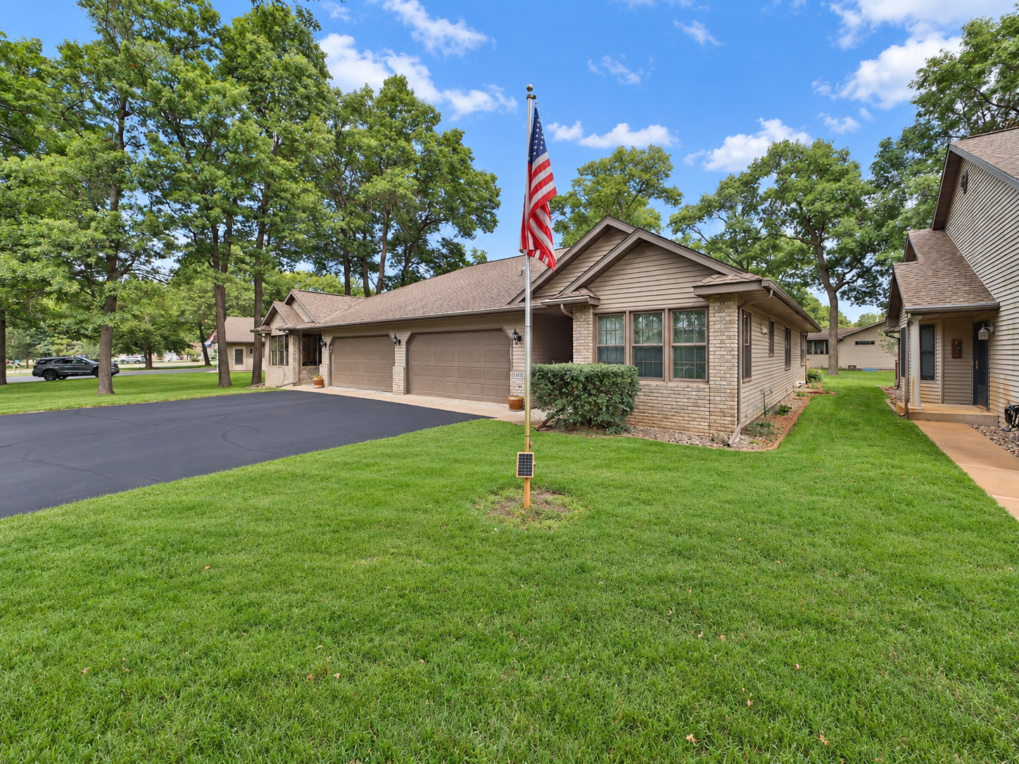 14330 Northwoods Drive — photo