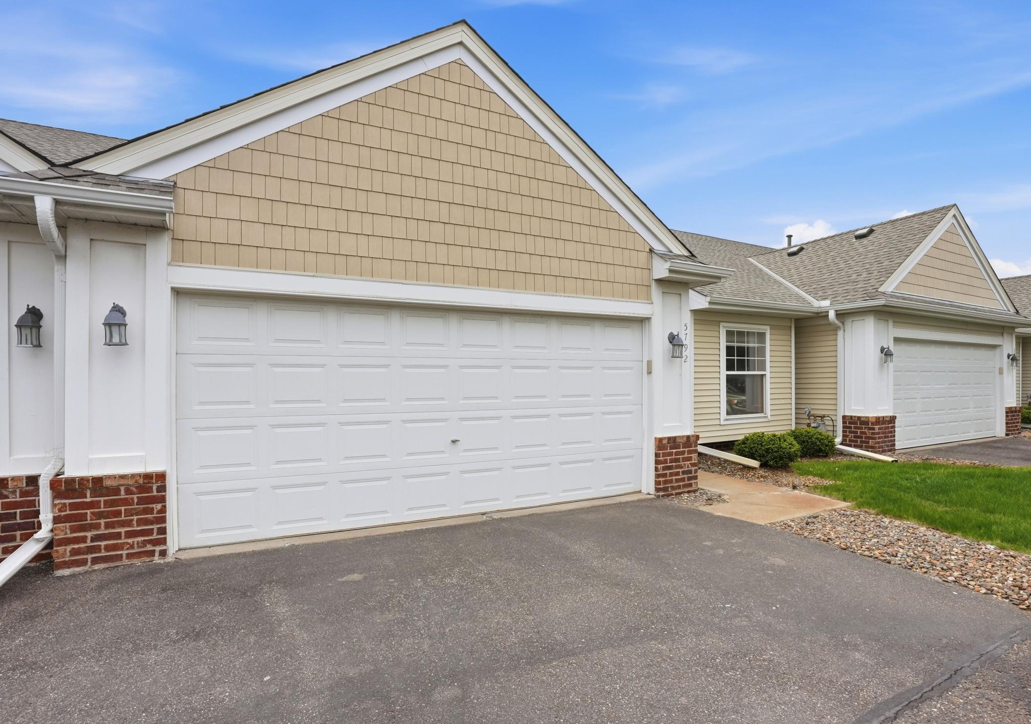 5792 Prairie Ridge Drive #182, Shoreview, MN 55126 — photo 2