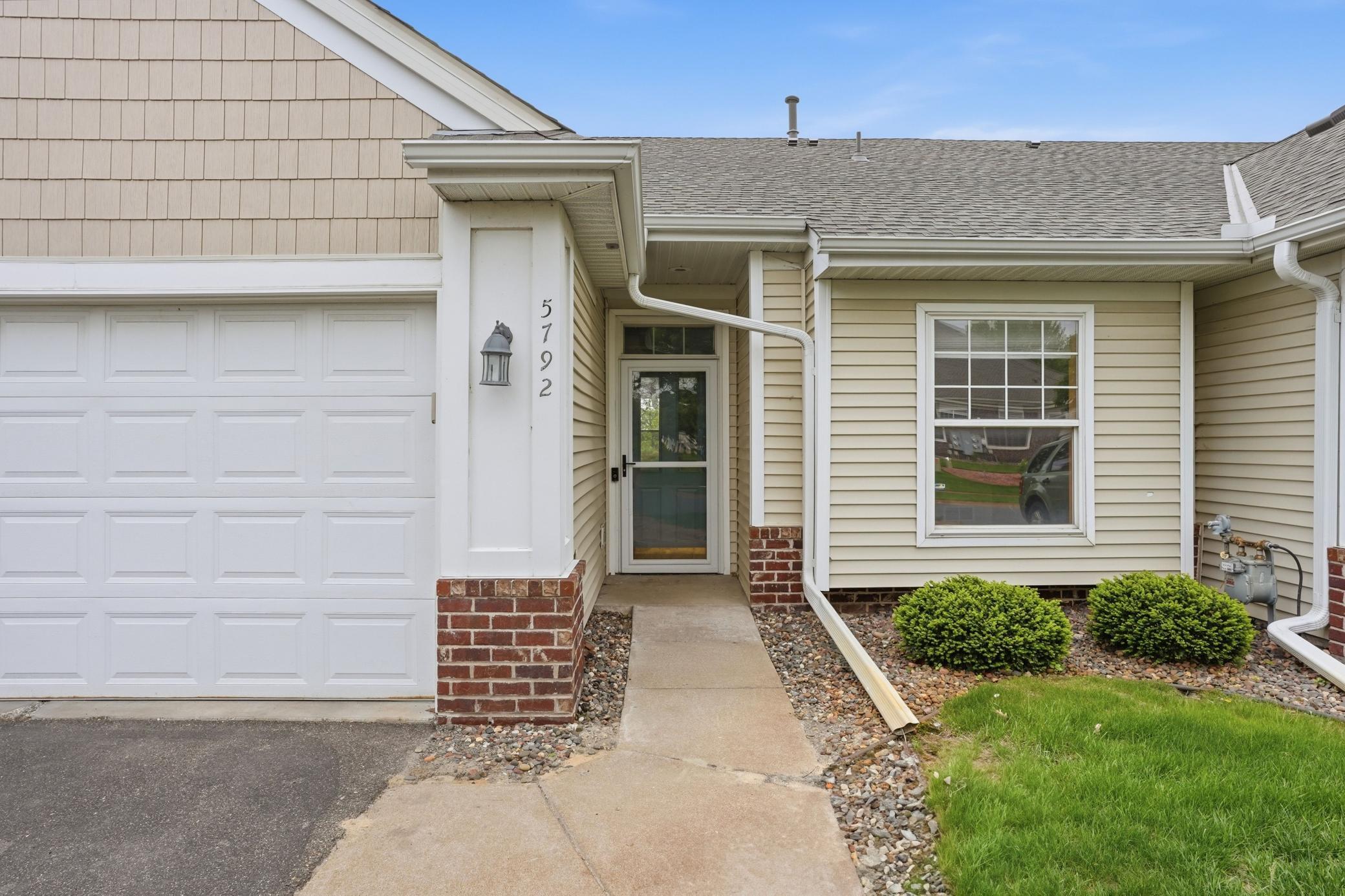 5792 Prairie Ridge Drive #182, Shoreview, MN 55126 — photo 3