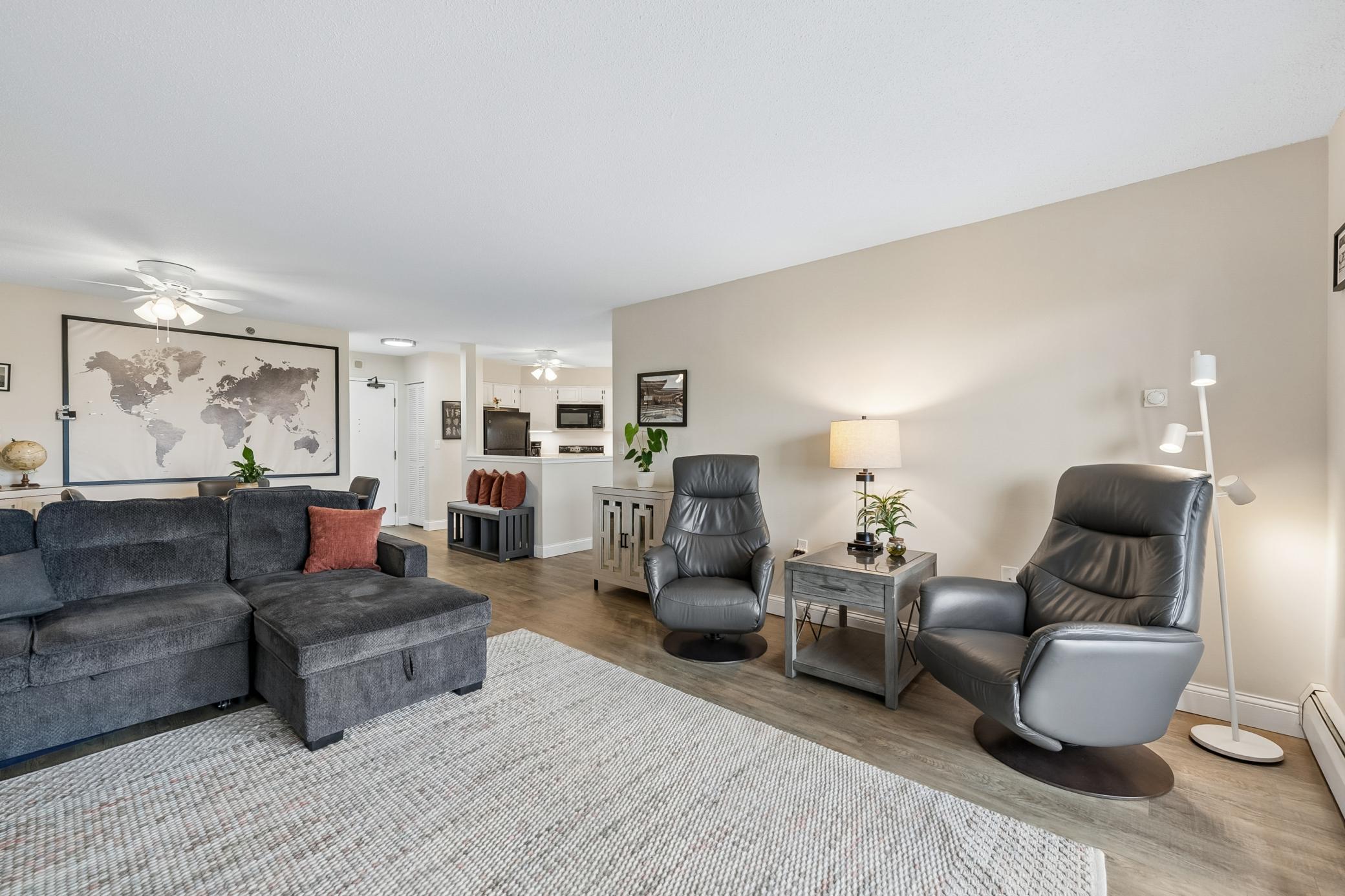 6500 Woodlake Drive 710 — photo