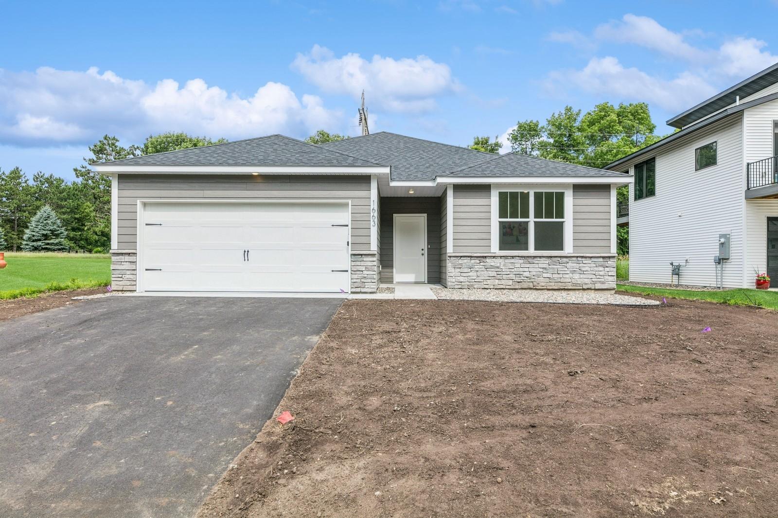 1663 39th Street S, Saint Cloud, MN 56301