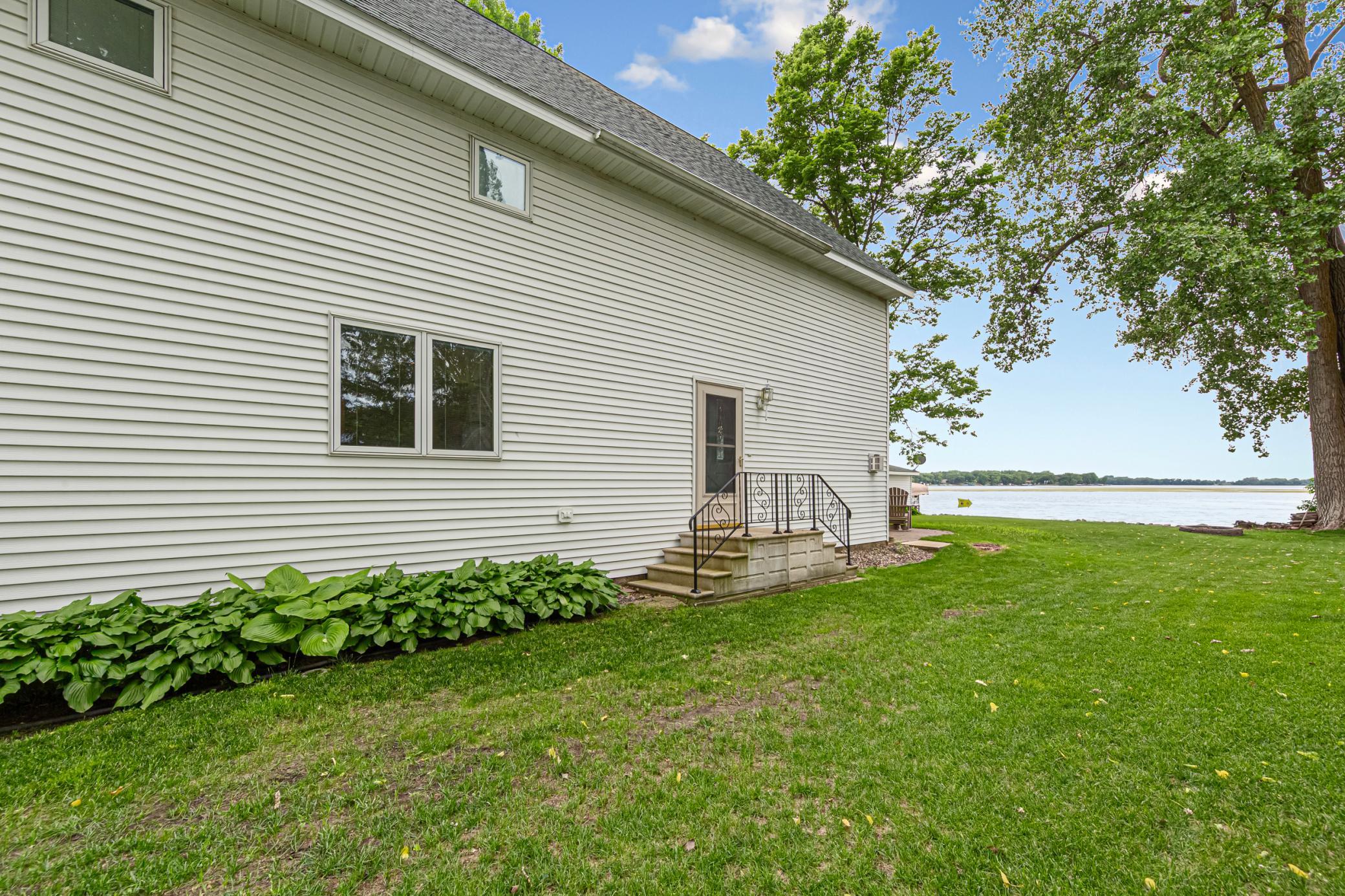 943 Reed Street N, Waterville, MN 56096 — photo 3