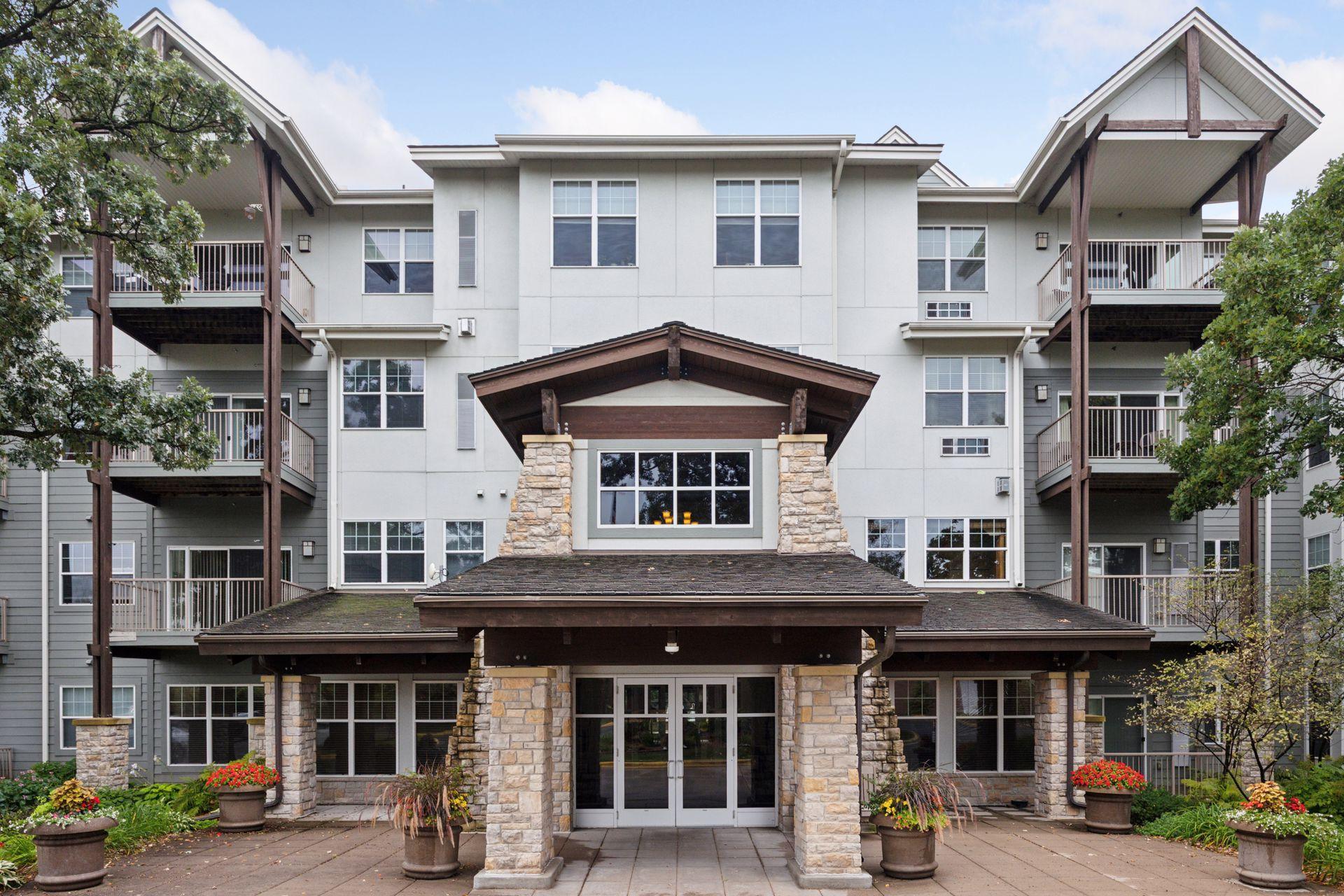 1900 Rush Lake Trail 416 — photo