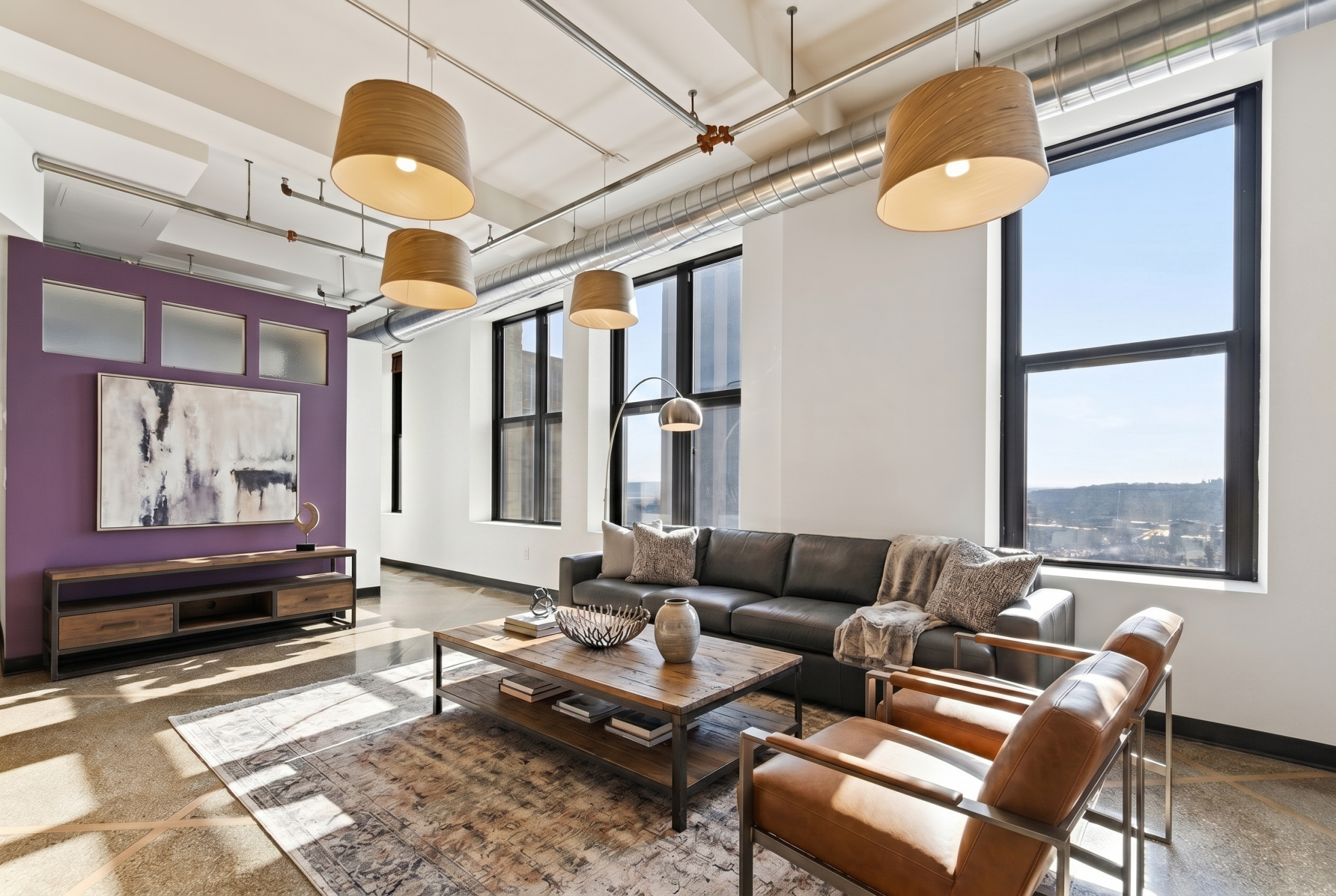 350 Saint Peter Street 909 — photo