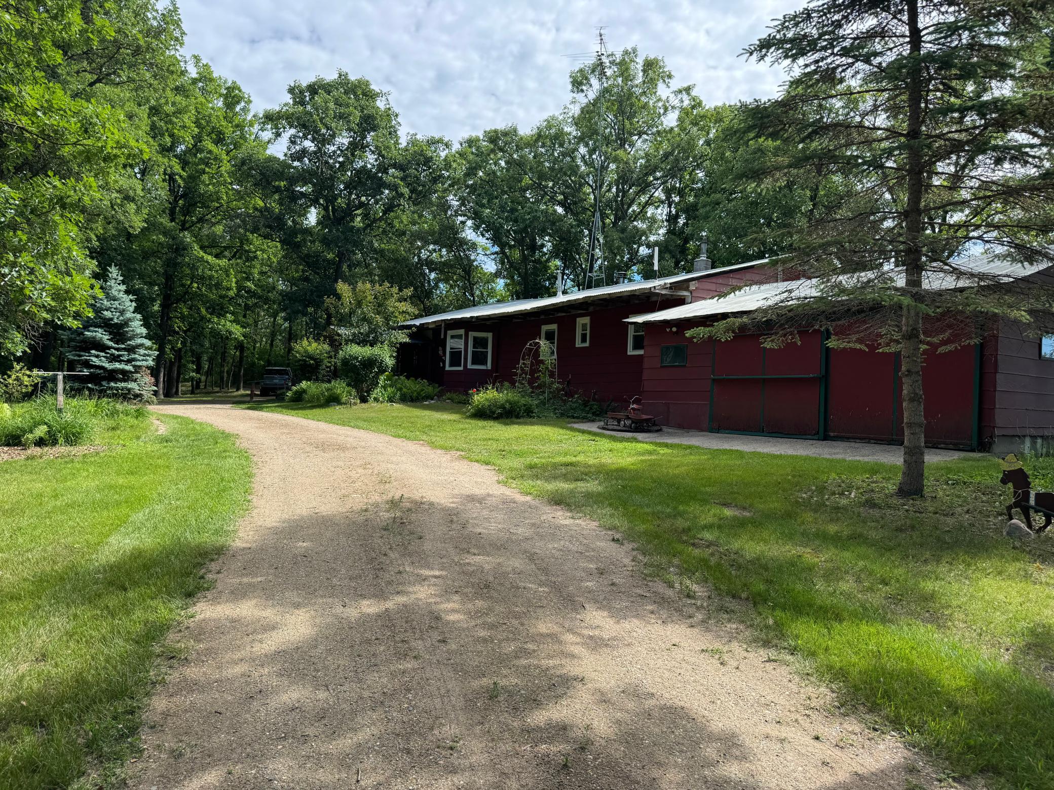 25091 County Highway 48 — photo