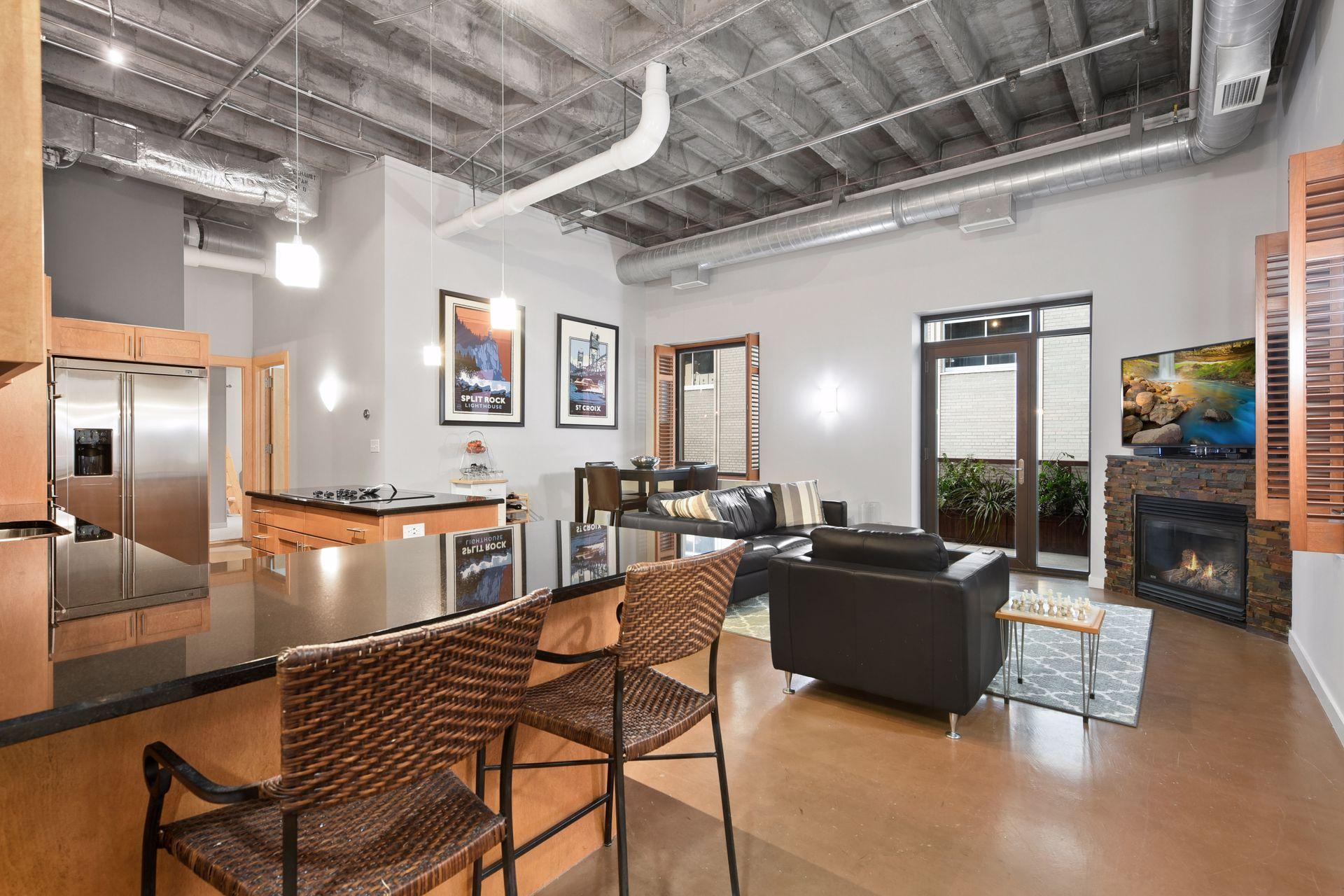 601 Marquette Avenue 604 — photo