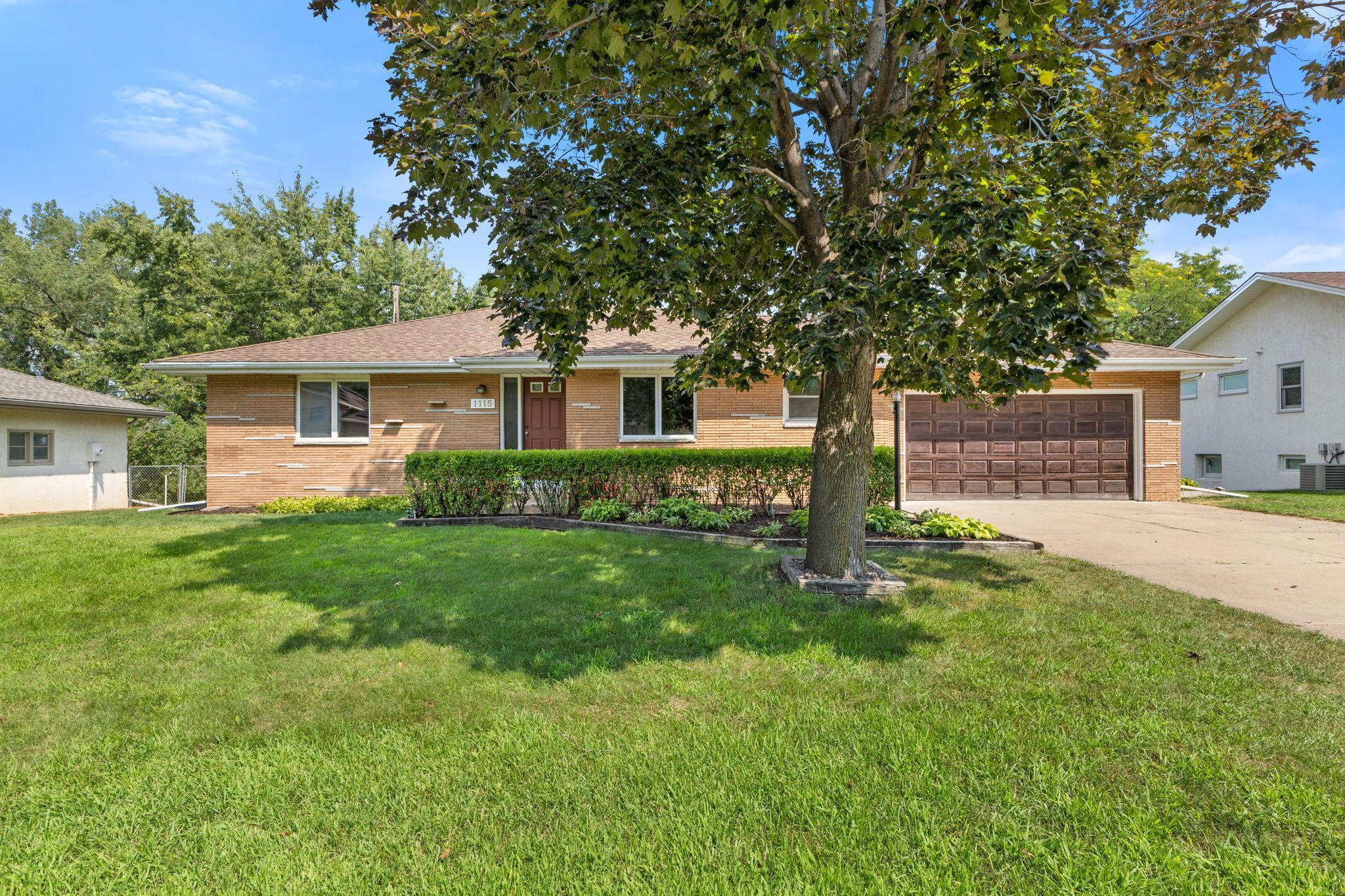 1115 Pike Lake Drive — photo