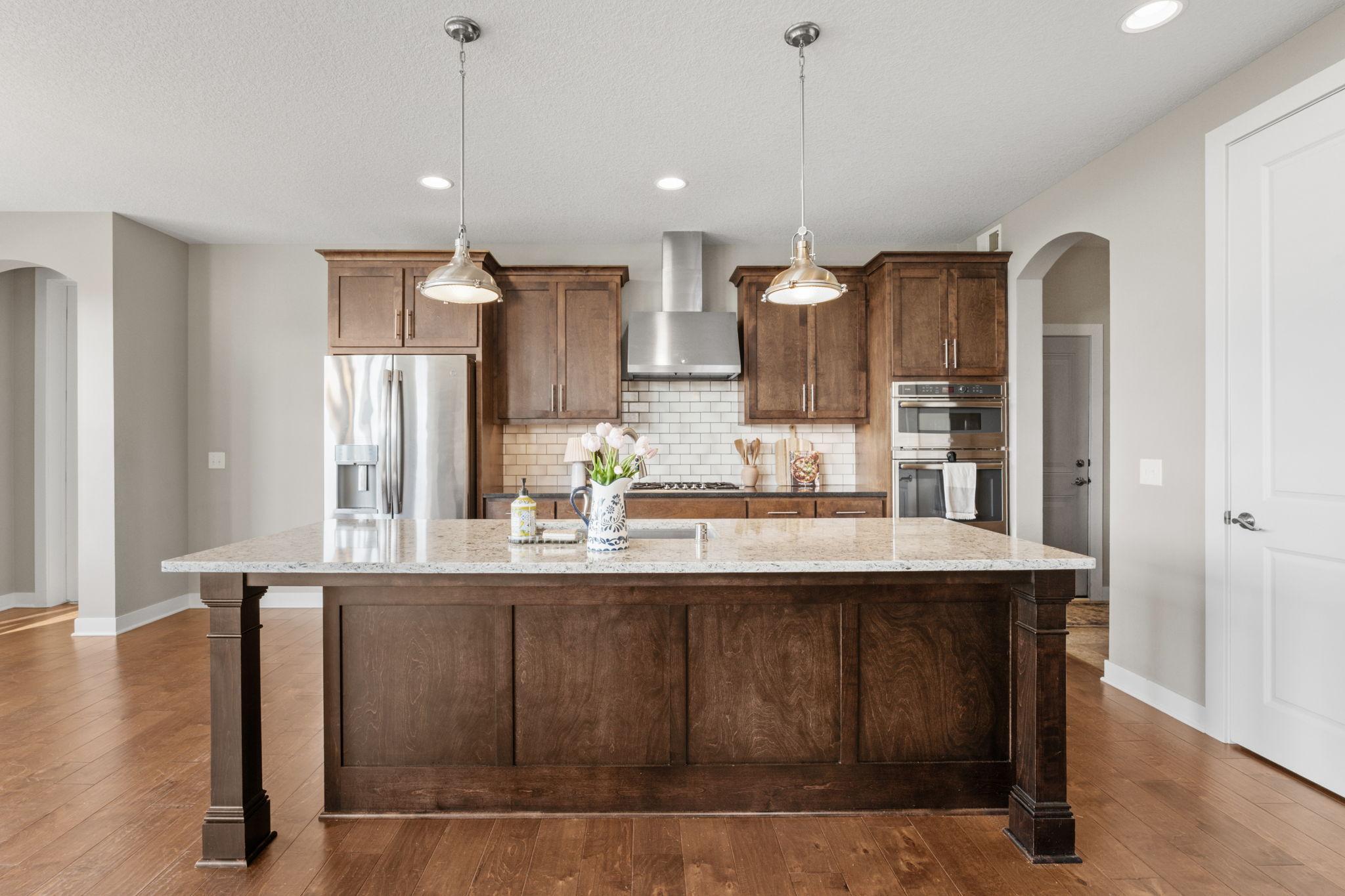 4949 Otter Trail NE — photo