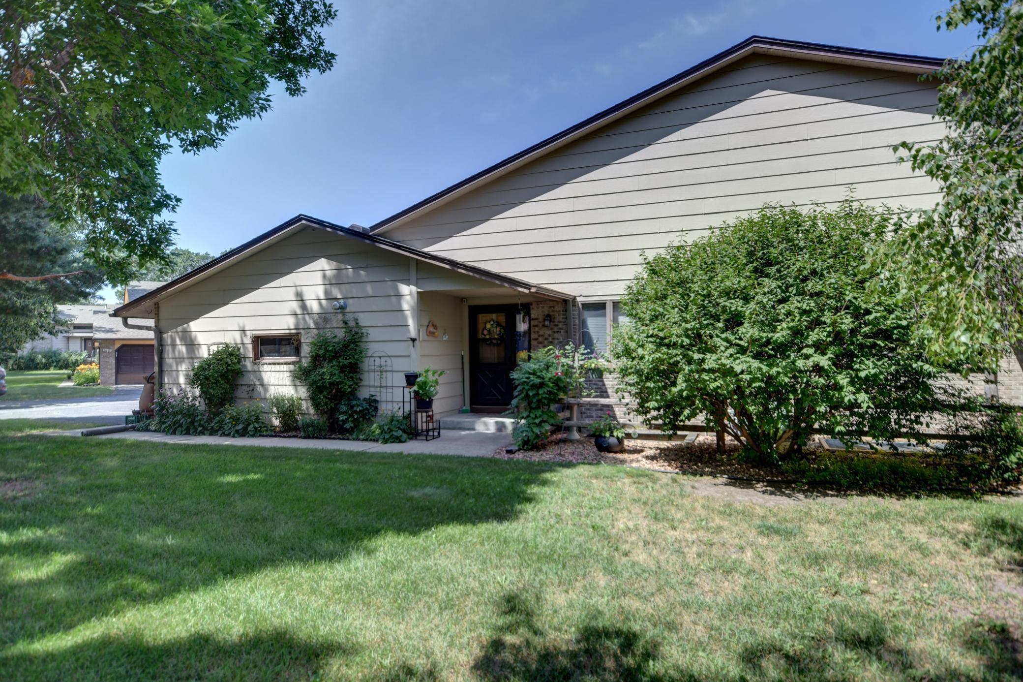 1539 Pheasantwood Trail — photo