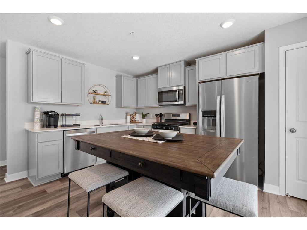 13753 Victoria Meadows Court — photo