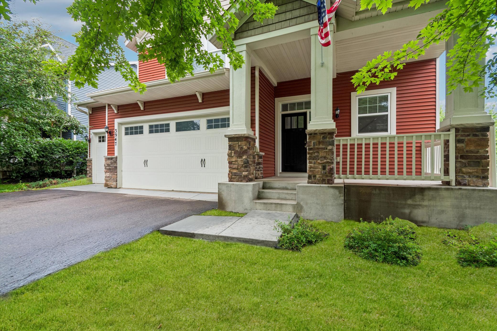 3947 Valencia Lane — photo
