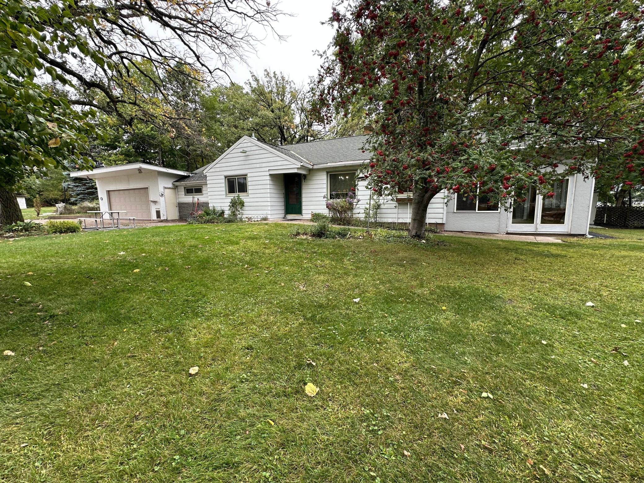 11381 Hubert Lane — photo
