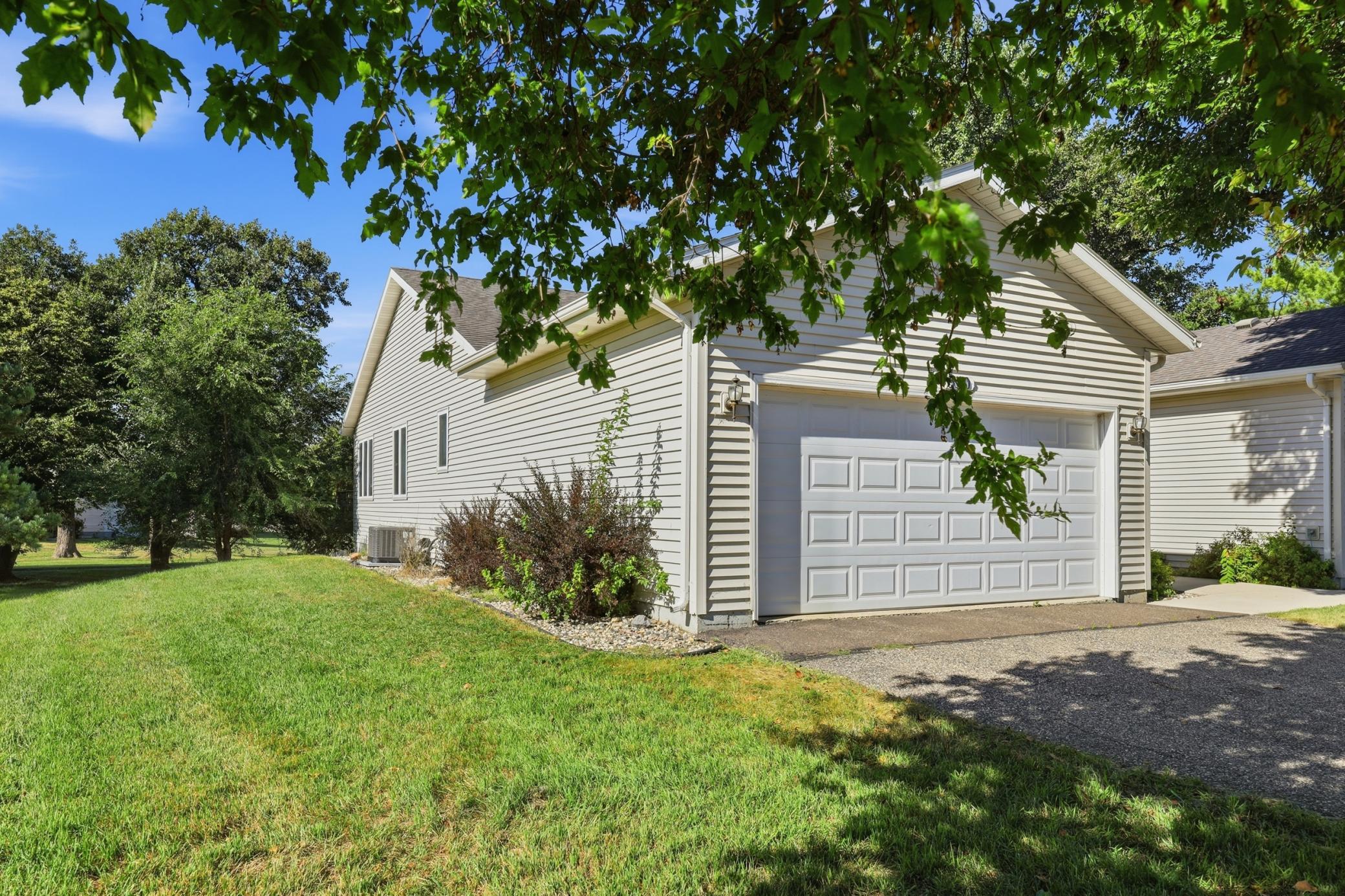 330 Sunfish Court — photo