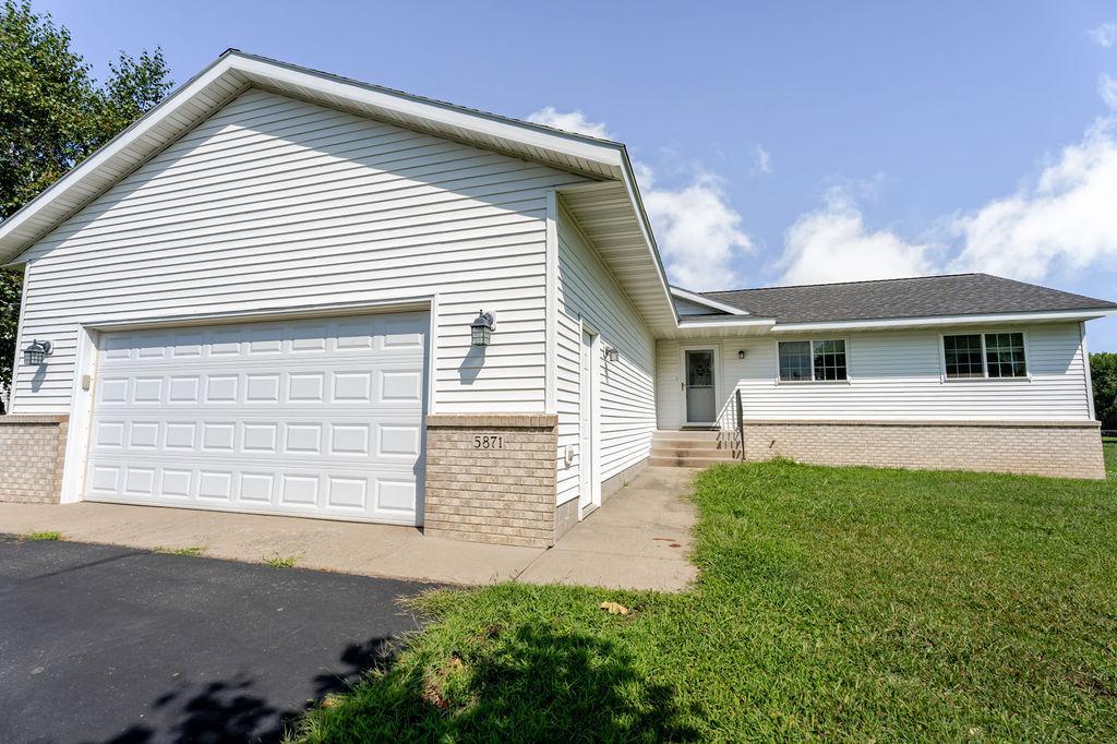 5871 Sandy Drive — photo