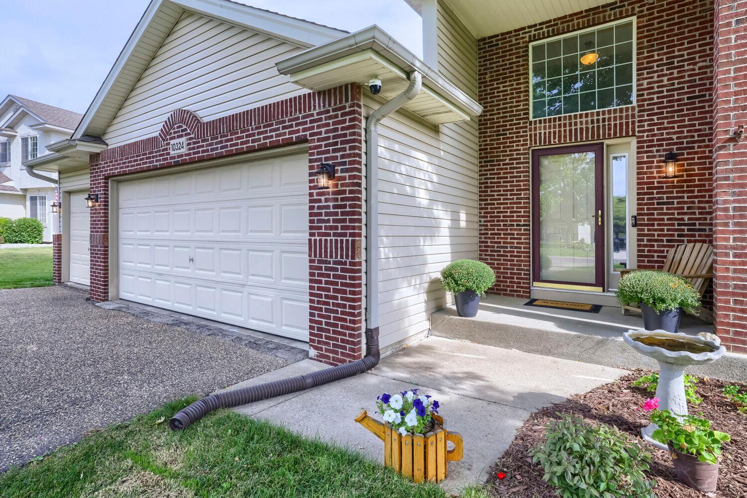 10324 Kalen Lane NE — photo