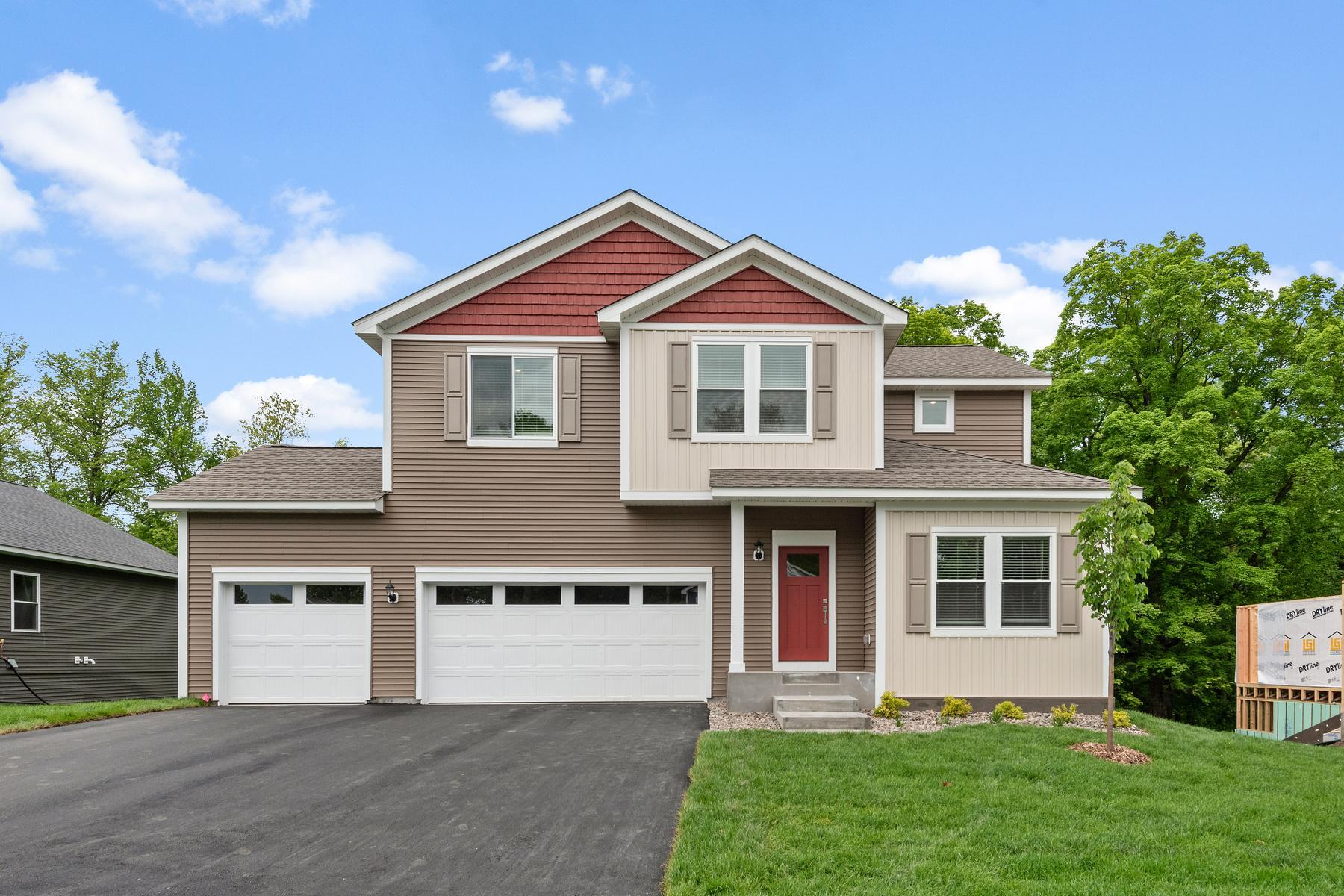 689 Aspen Lane — photo