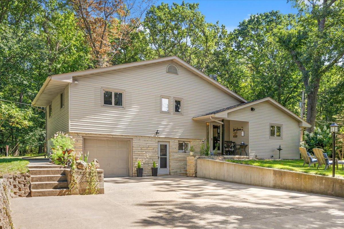 73466 318th Avenue — photo