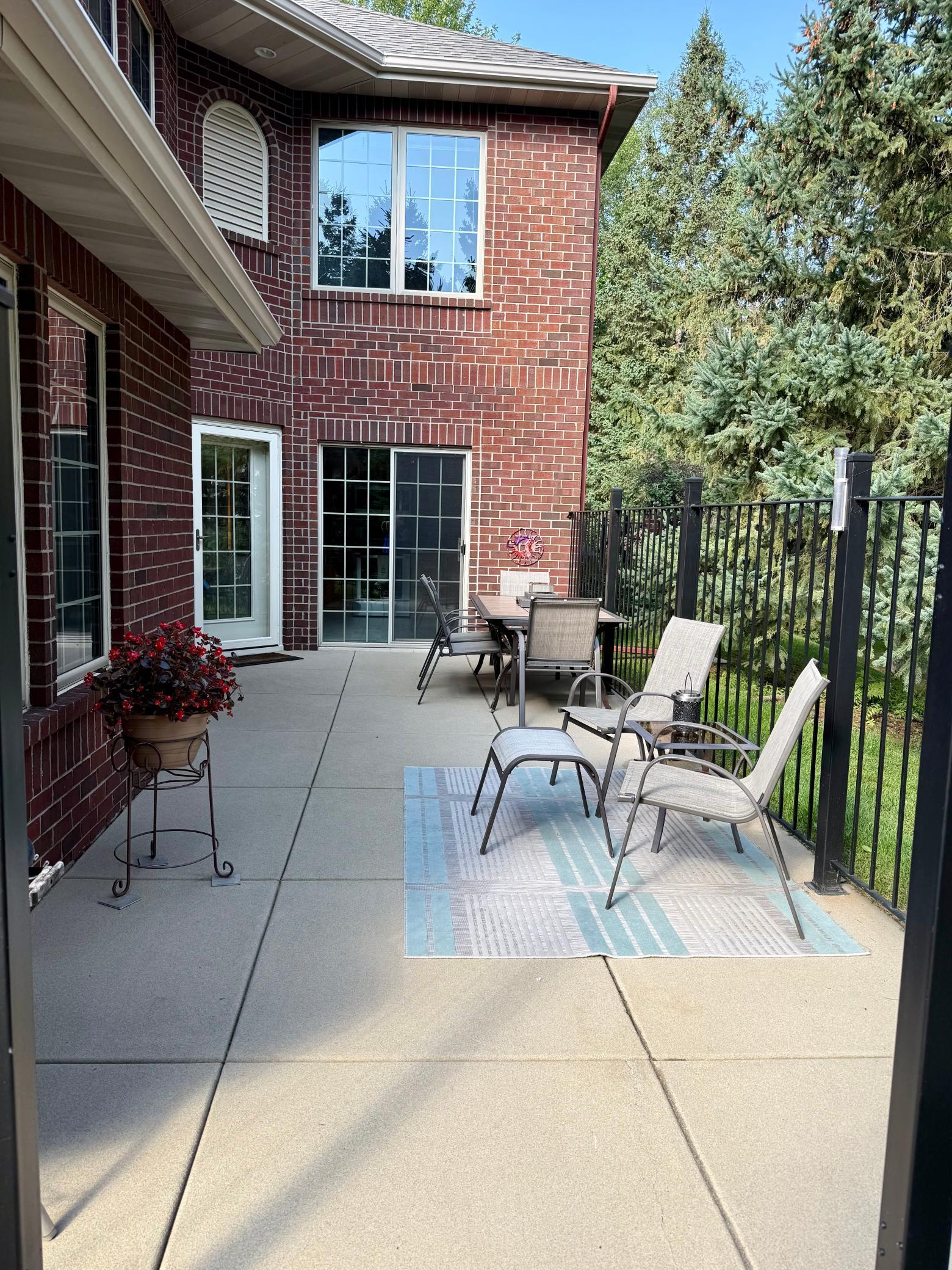 1407 Hunter Hill Road — photo