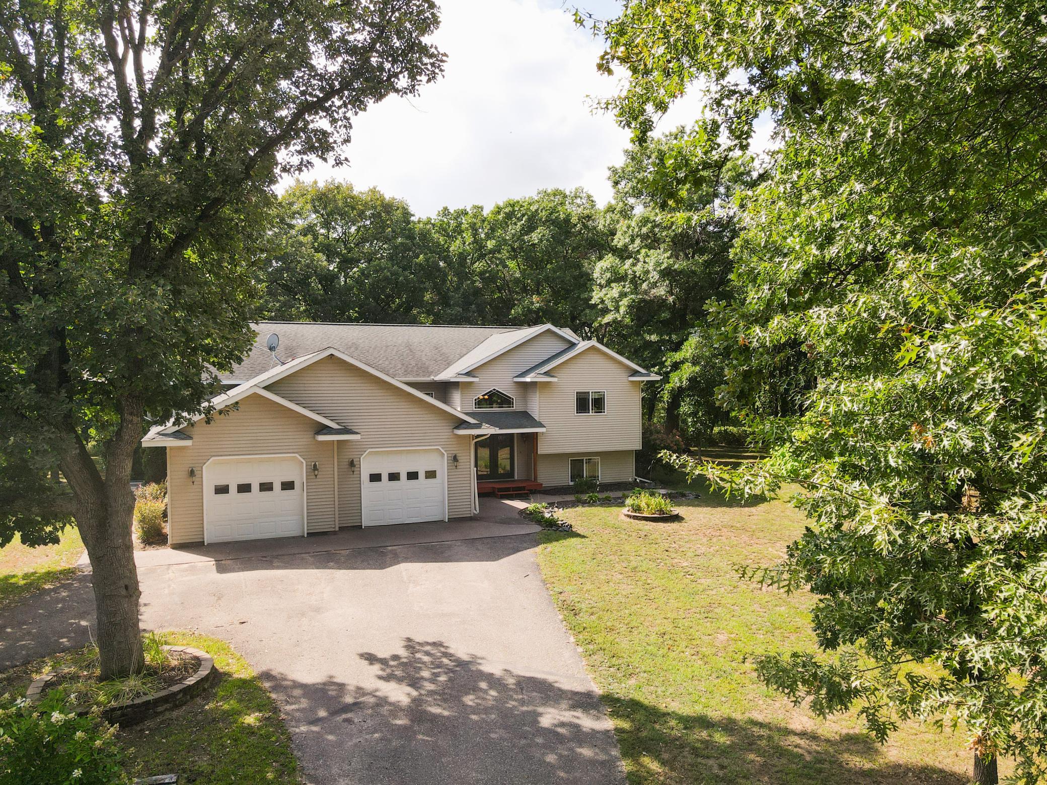 15777 Harness Road — photo