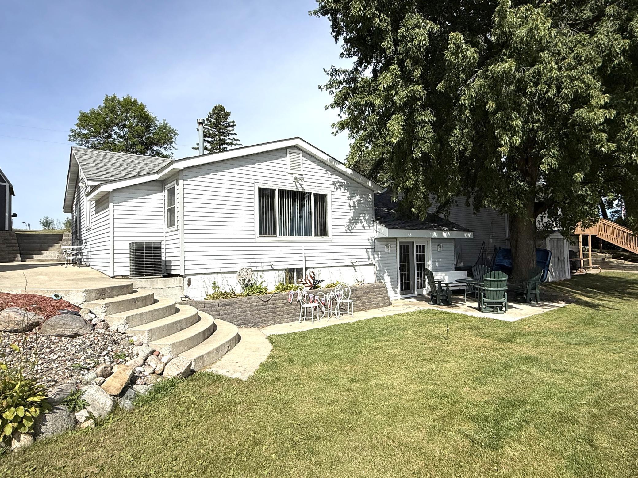 1906 County Road 5 NW — photo