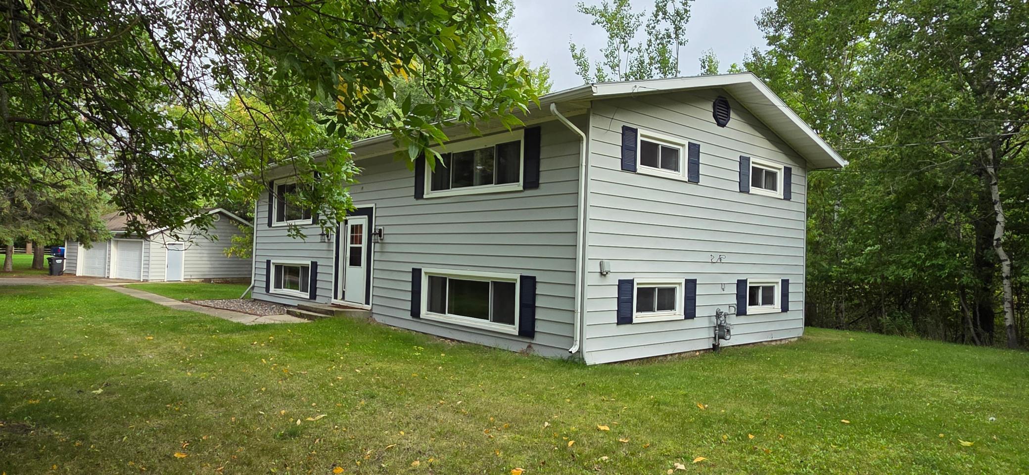 102 Shorewood Drive — photo