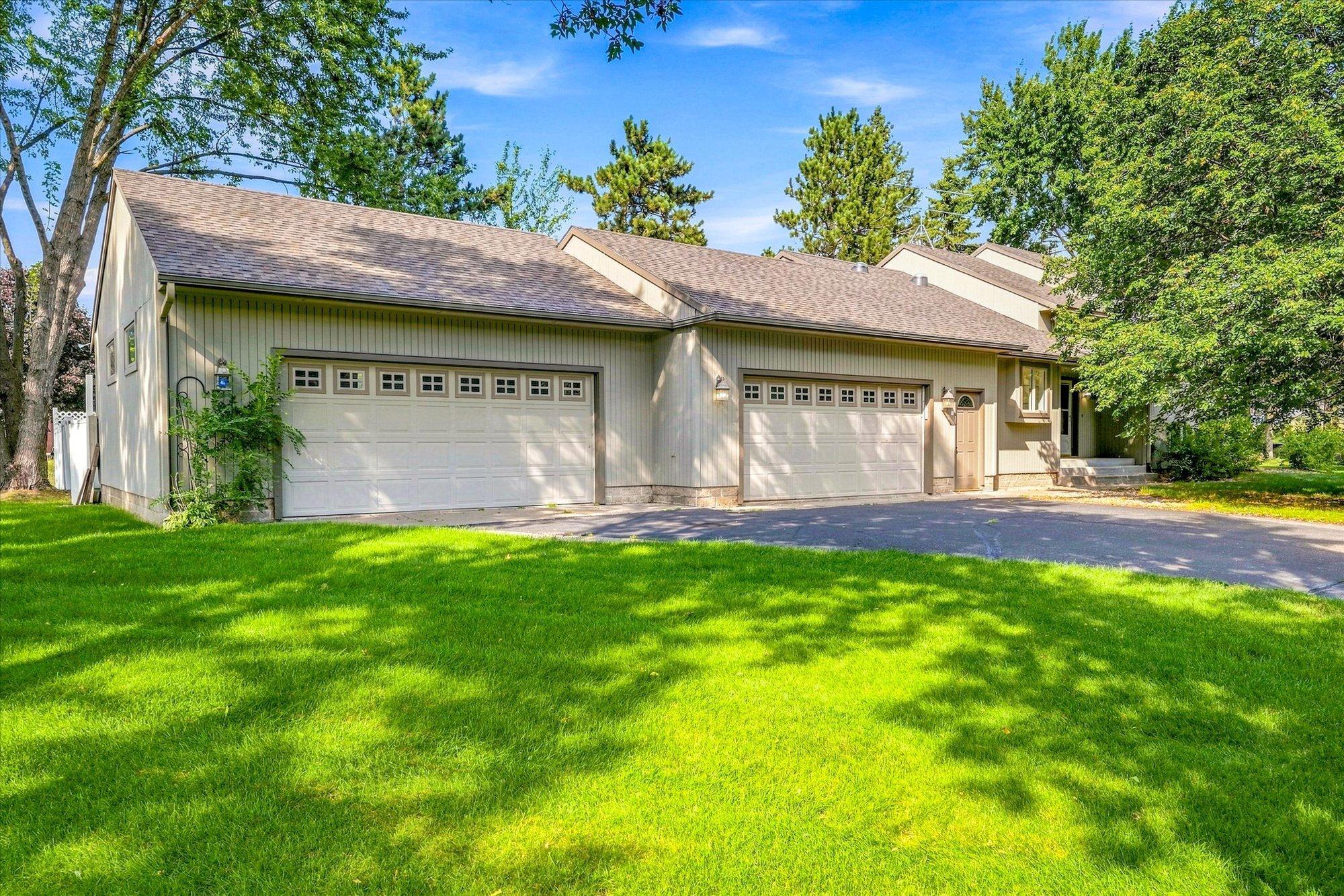 2608 Edgewood Circle — photo