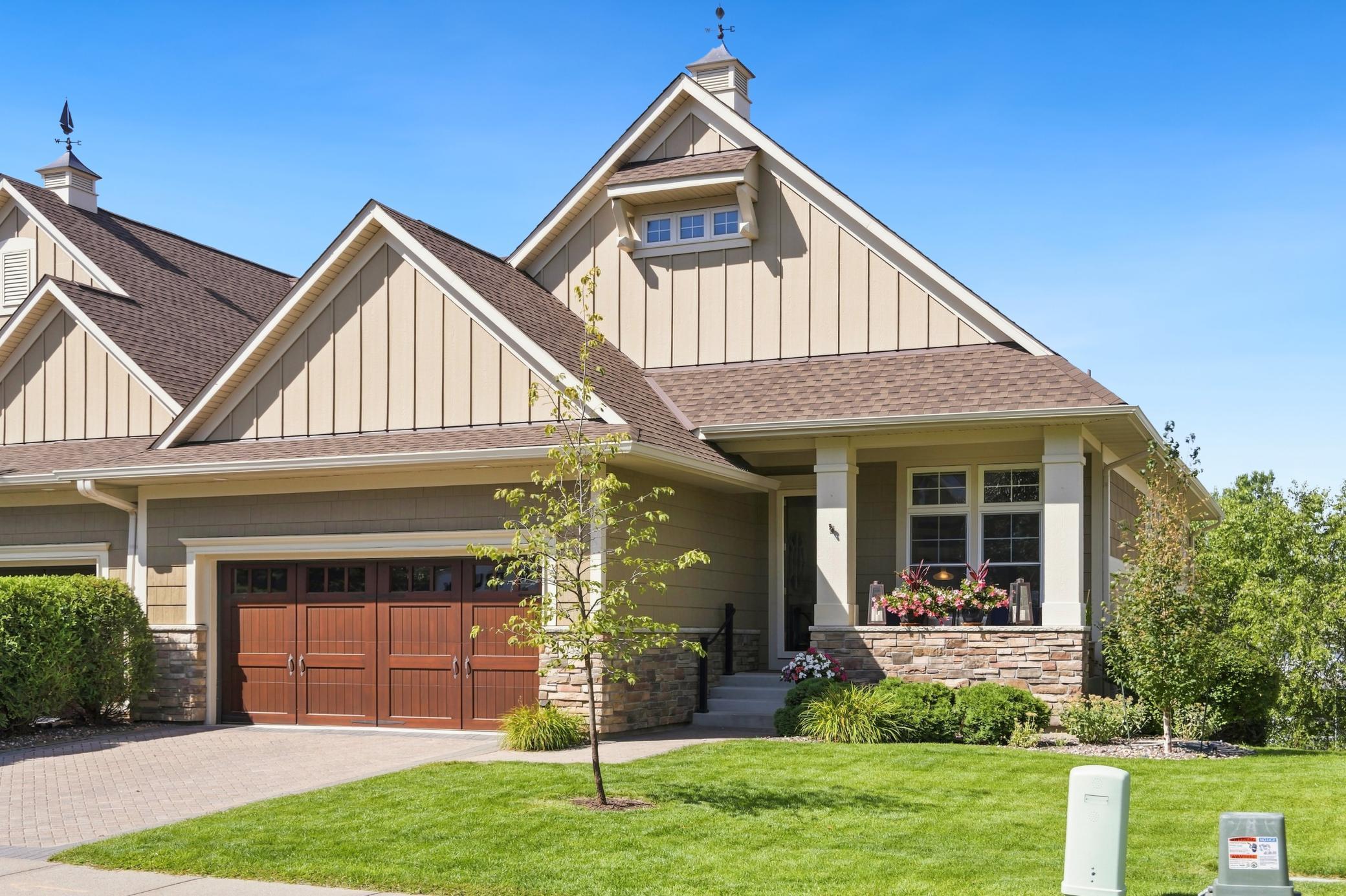 8752 Lake Riley Drive — photo