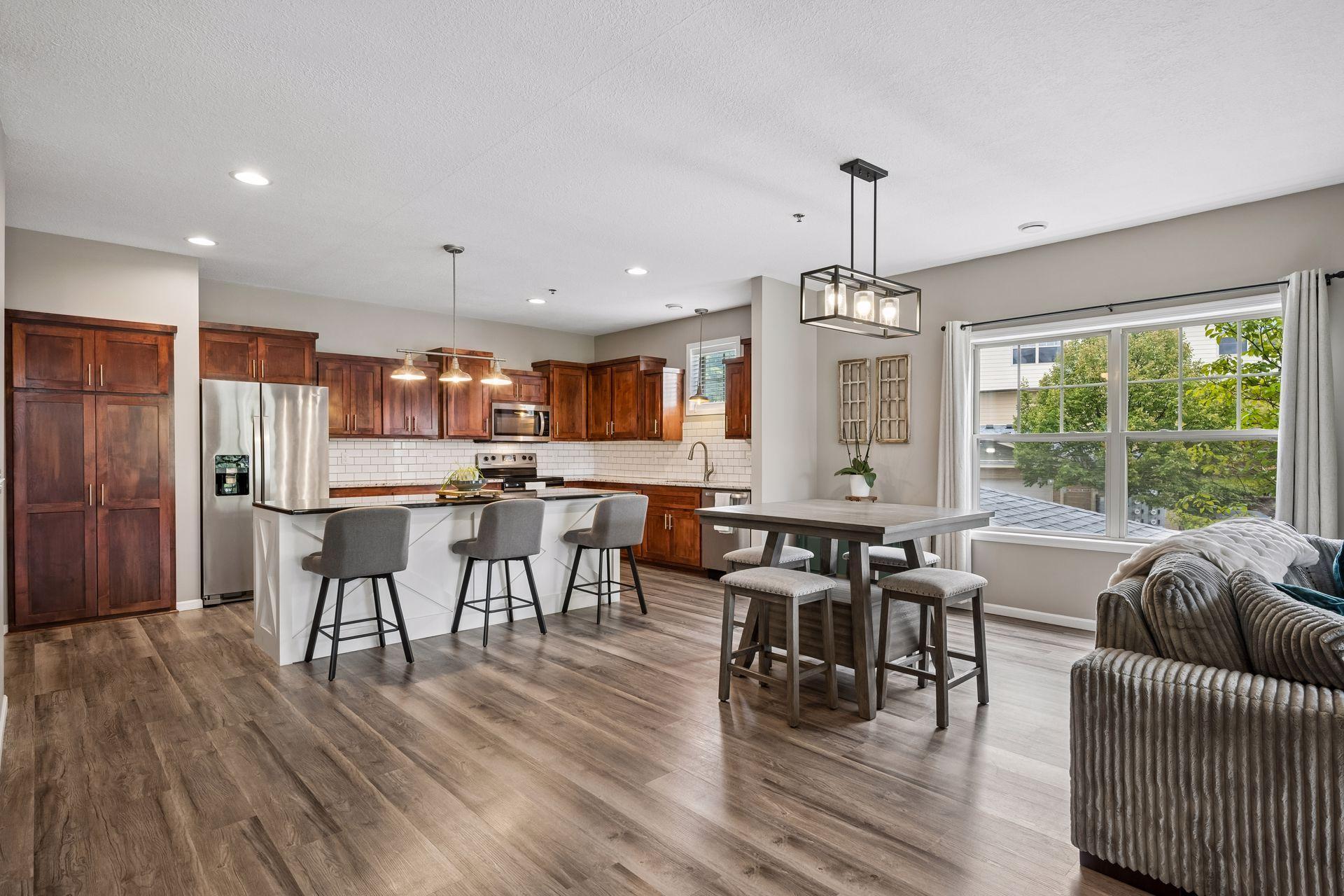 24567 Superior Drive — photo