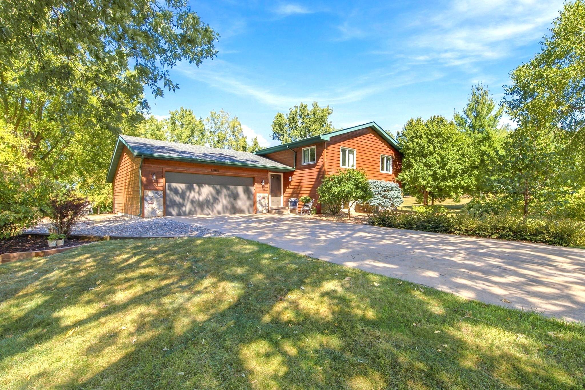 13601 Dan Patch Lane — photo