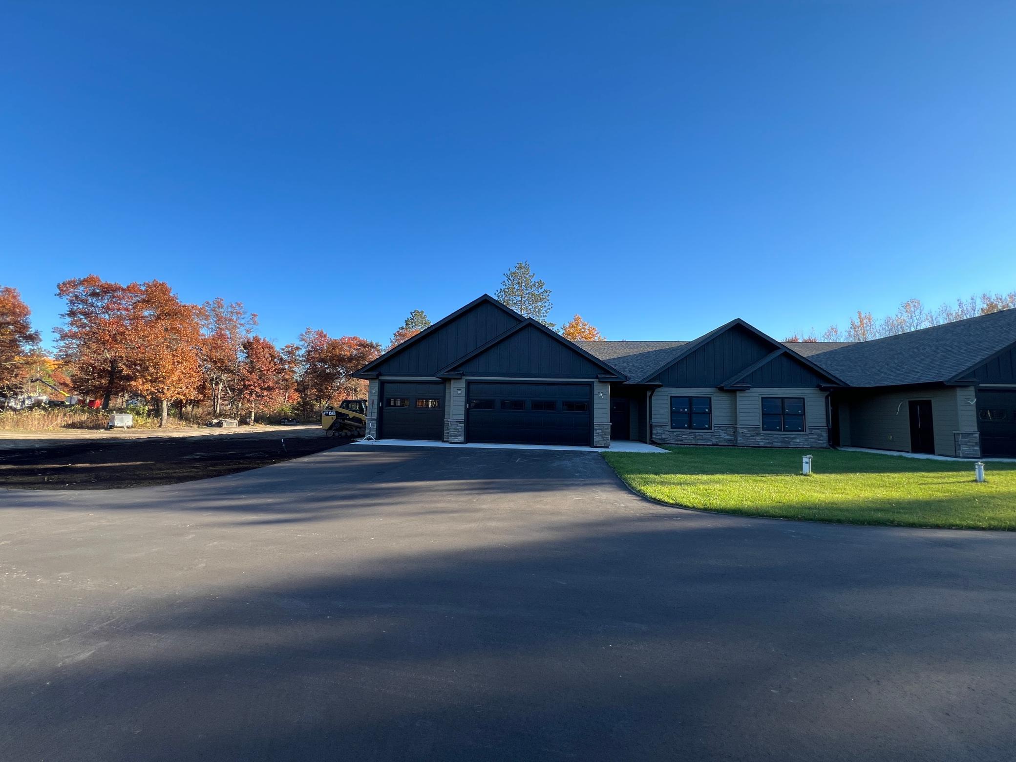 16834 Piper Lane — photo