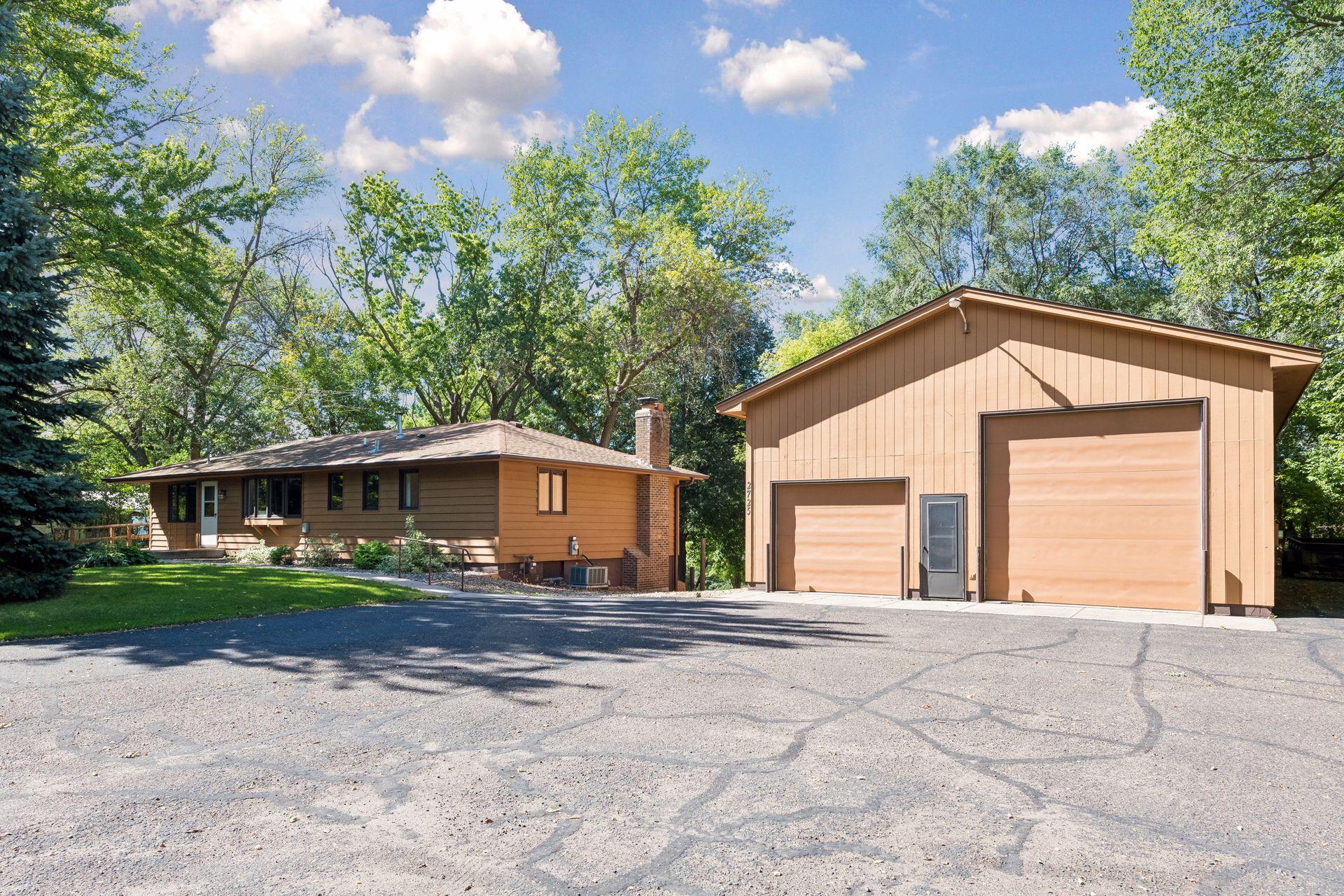 2725 Nelson Road — photo
